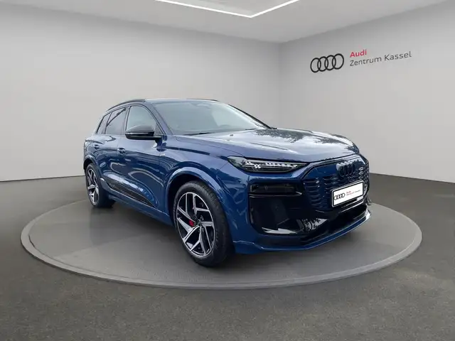 Audi Q6 e-tron view 9