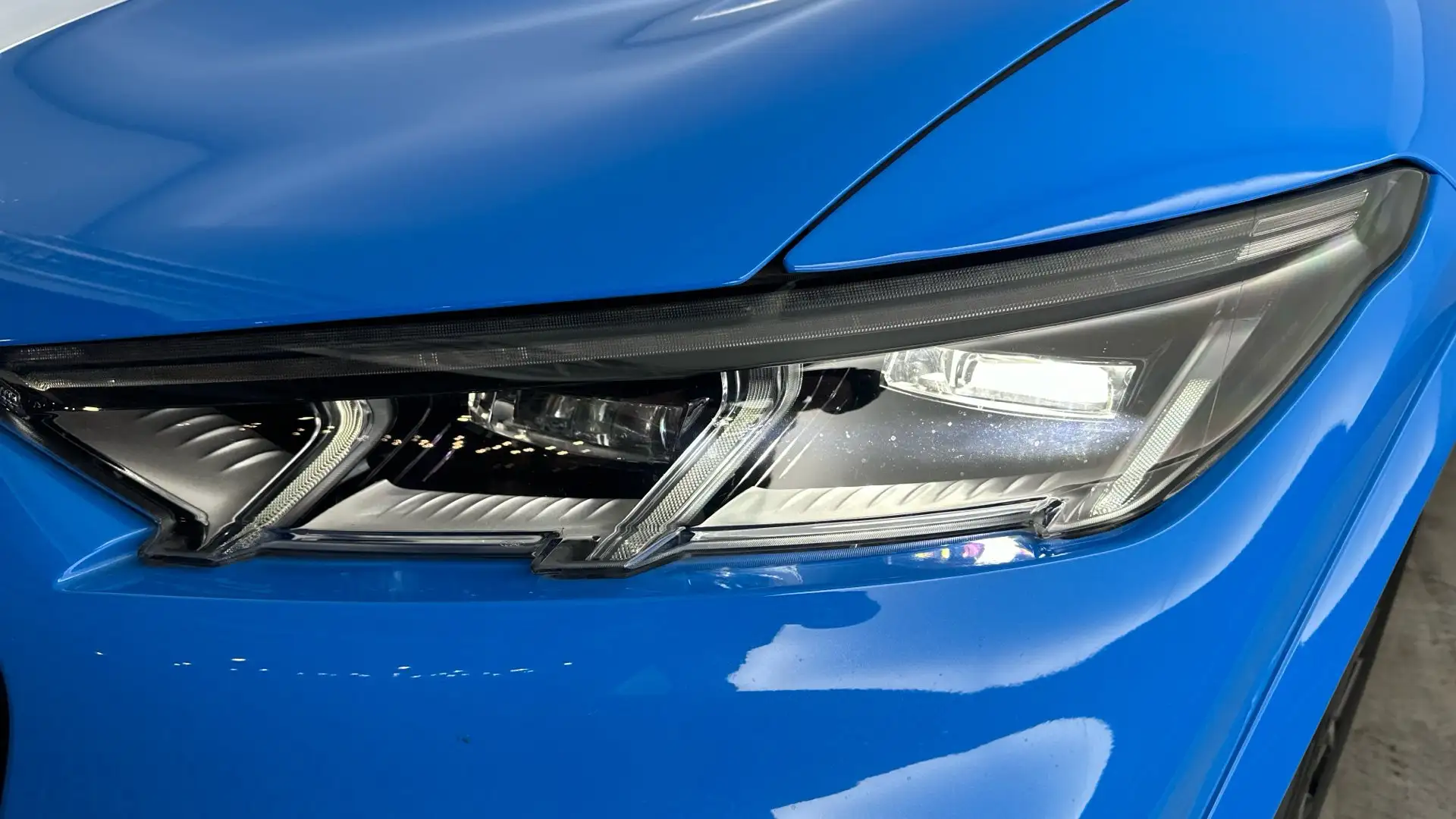 Ford Mustang GT AWD Blau - 2