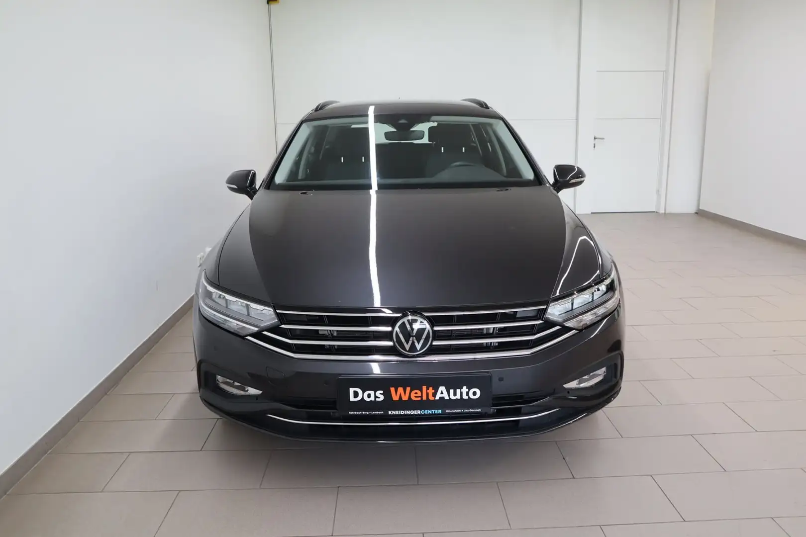 Volkswagen Passat Variant Business TDI 4MOTION DSG Grau - 2