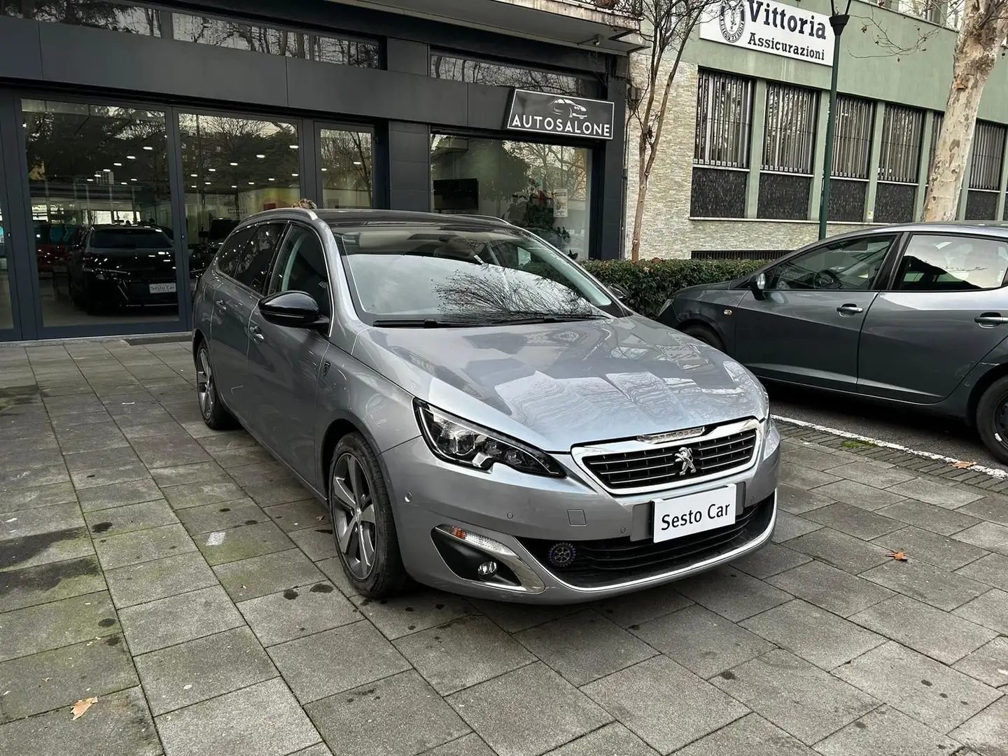 Peugeot 308 1.2 puretech T Gt Line 130cv PROBLEMI AL MOTORE!!! - 1