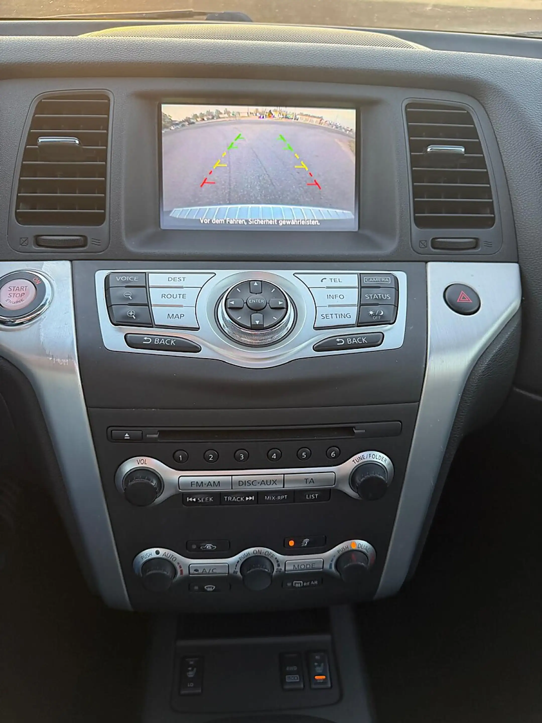 Nissan Murano Executive *Voll Ausstattung* — photo 14