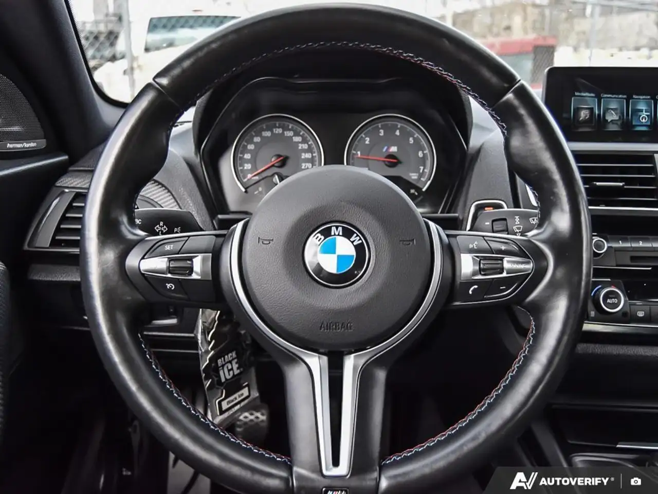 BMW M2 снимка BMW M2