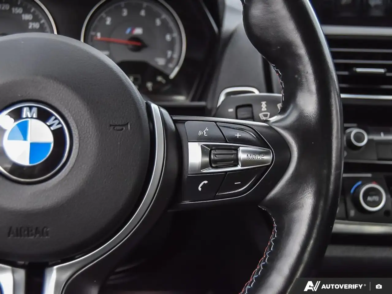BMW M2 снимка BMW M2