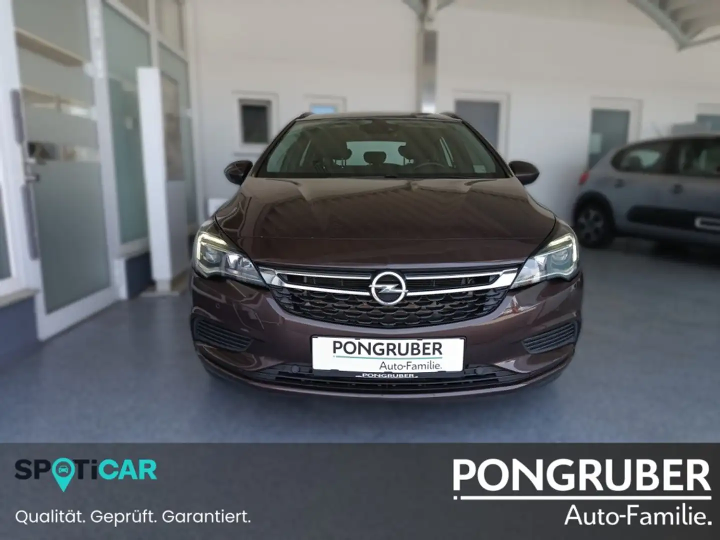 Opel Astra Sports Tourer 1,6 CDTI 136 Automatik Braun - 2