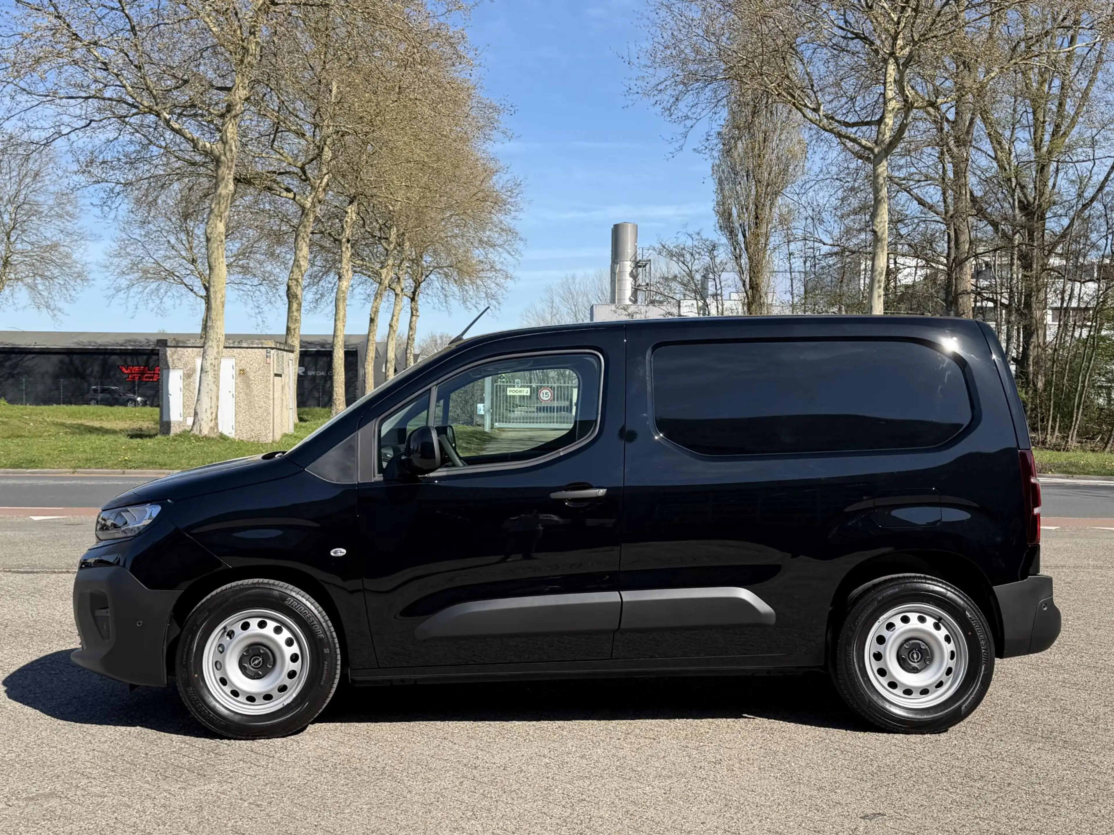 Opel Combo-e Electric L1 50kWh 136pk | ACTIE | 0% financial lea — photo 4