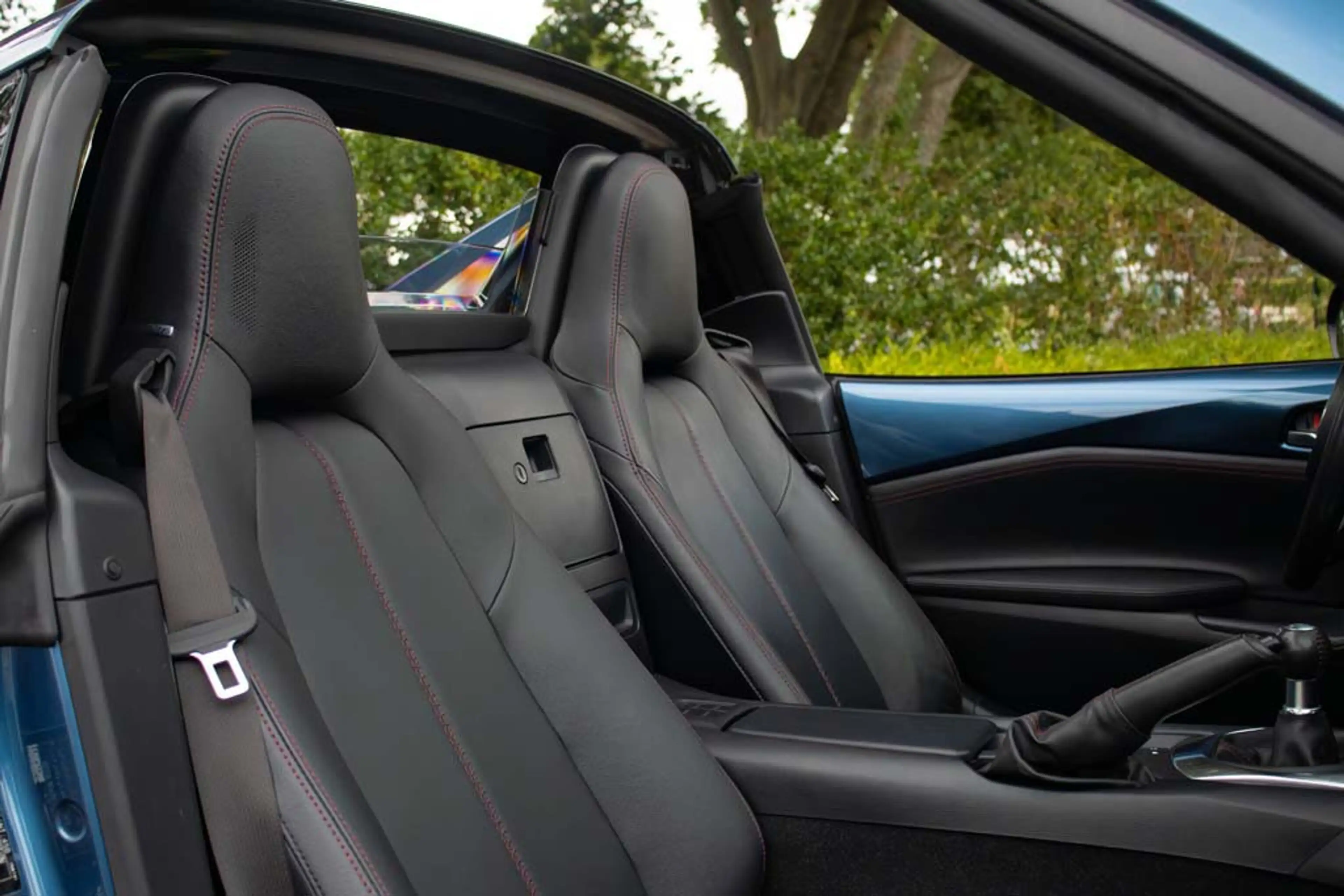 Mazda MX-5 RF NDRF 2.0l SkyActiv-G 160 GT-M Eternal Blue Mica — photo 7