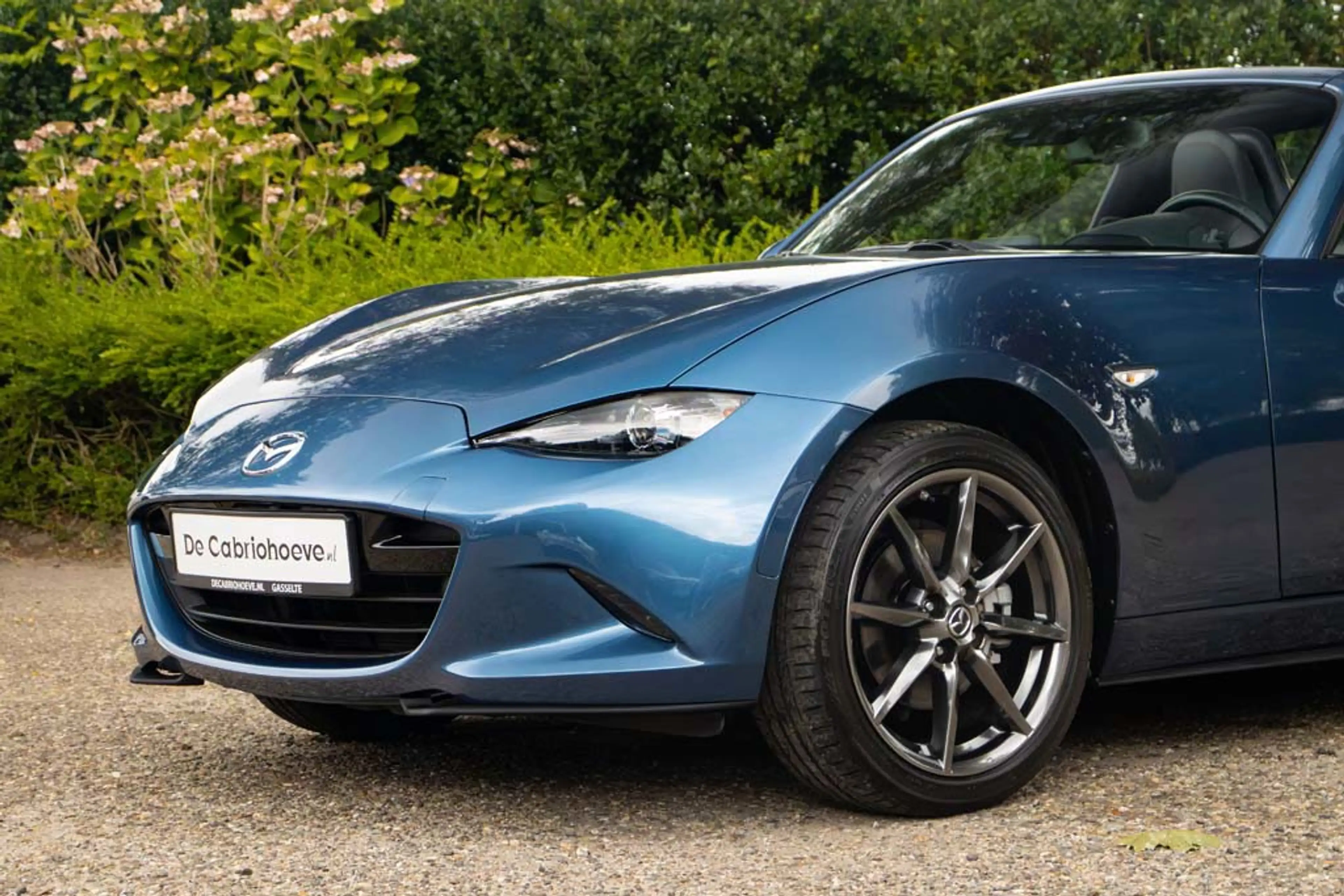 Mazda MX-5 RF NDRF 2.0l SkyActiv-G 160 GT-M Eternal Blue Mica — photo 9