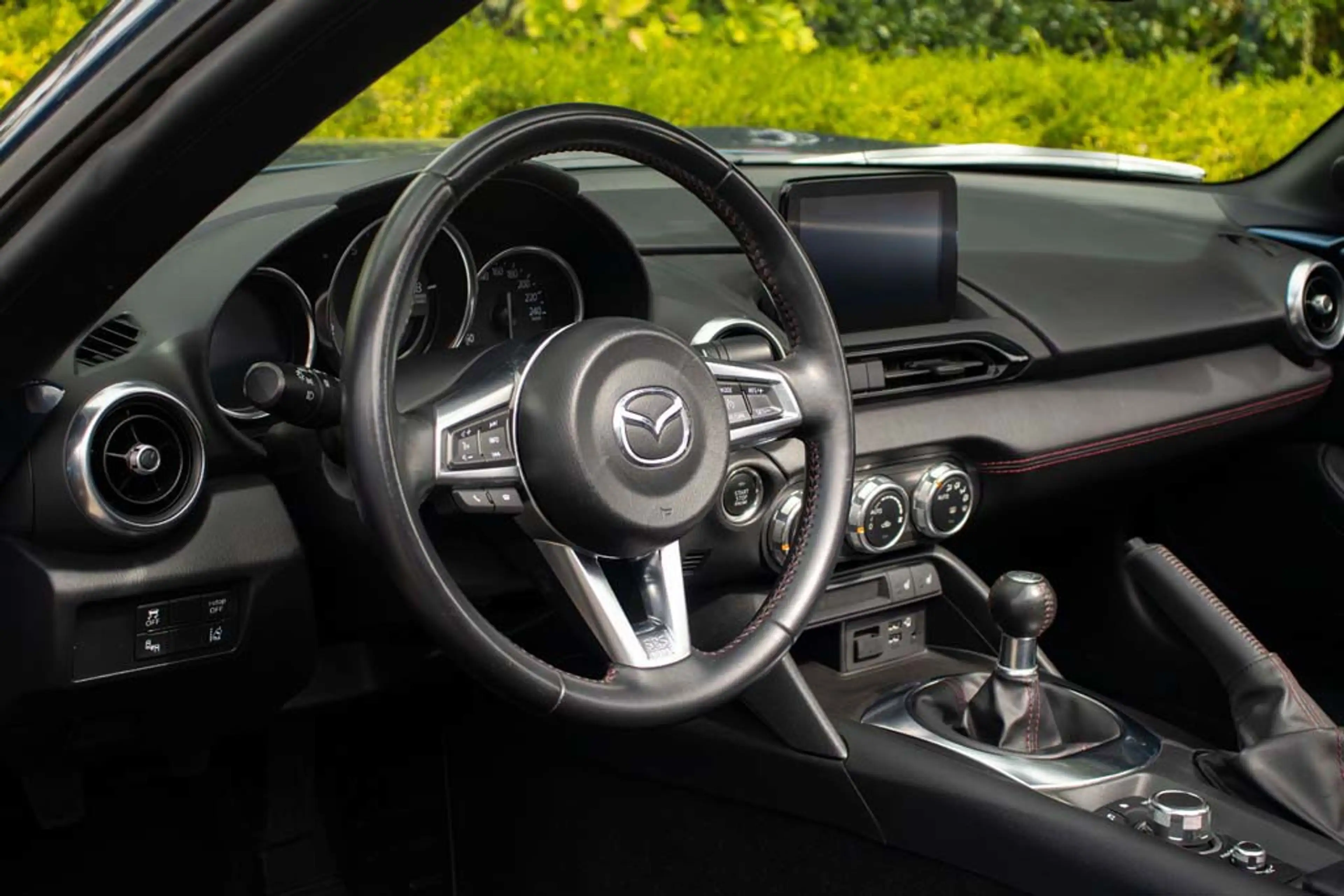Mazda MX-5 RF NDRF 2.0l SkyActiv-G 160 GT-M Eternal Blue Mica — photo 14