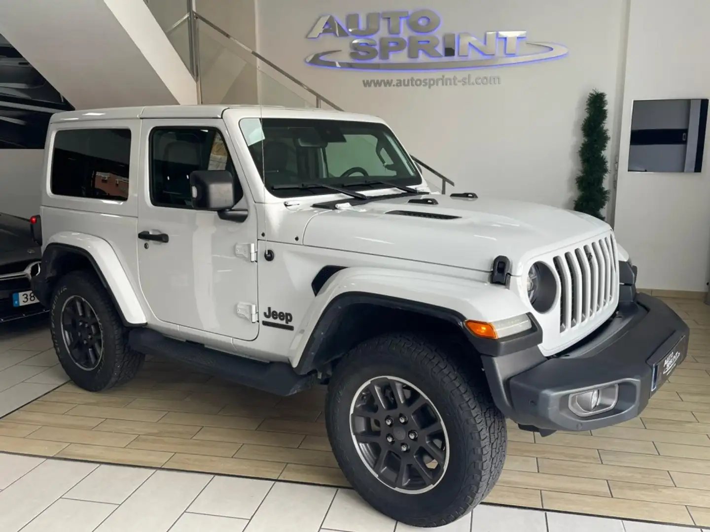 Jeep Wrangler 2.0T GME 80 Aniversario 8ATX 197KW Blanco - 2
