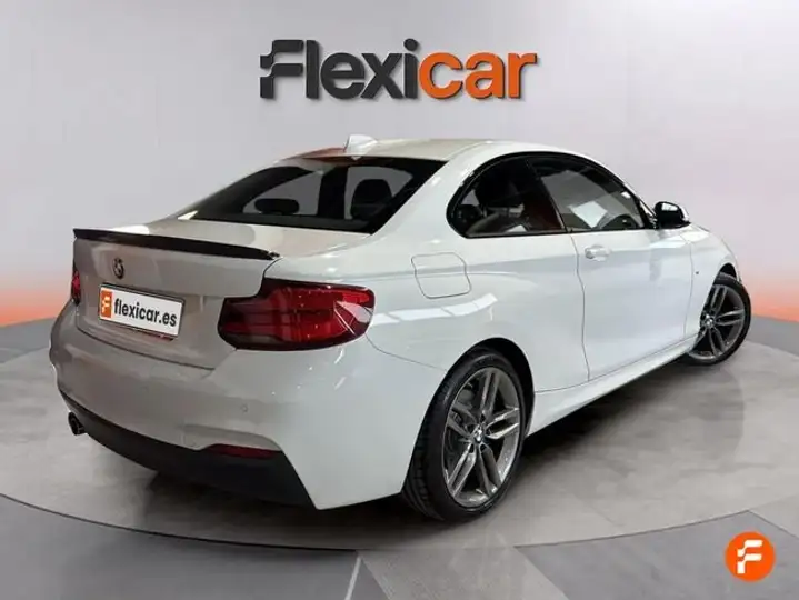 BMW Serie 2 218d (F22) 2019, foto 8