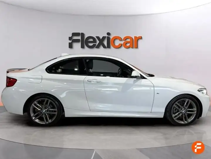 BMW Serie 2 218d (F22) 2019, foto 9