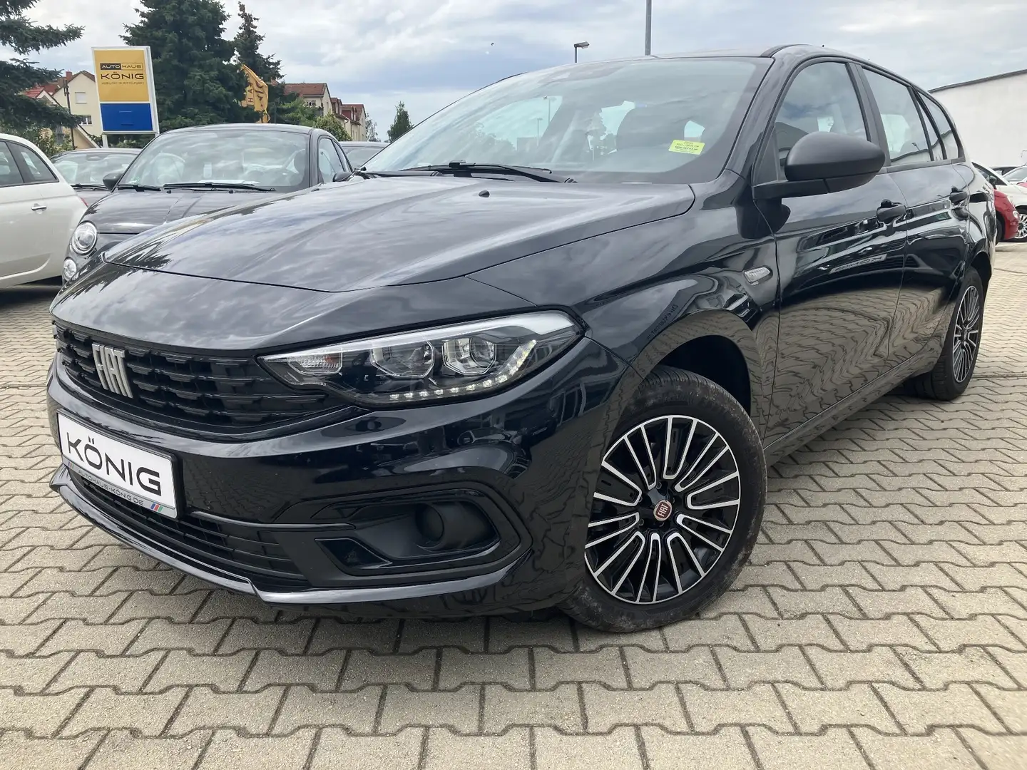 Fiat Tipo 1,5 Automatik Cross Schwarz - 1
