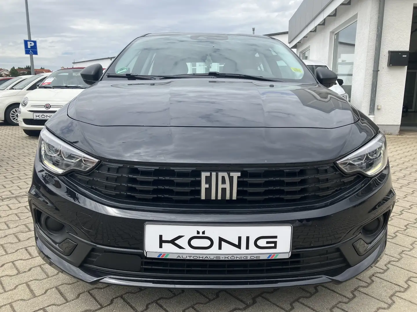 Fiat Tipo 1,5 Automatik Cross Schwarz - 2