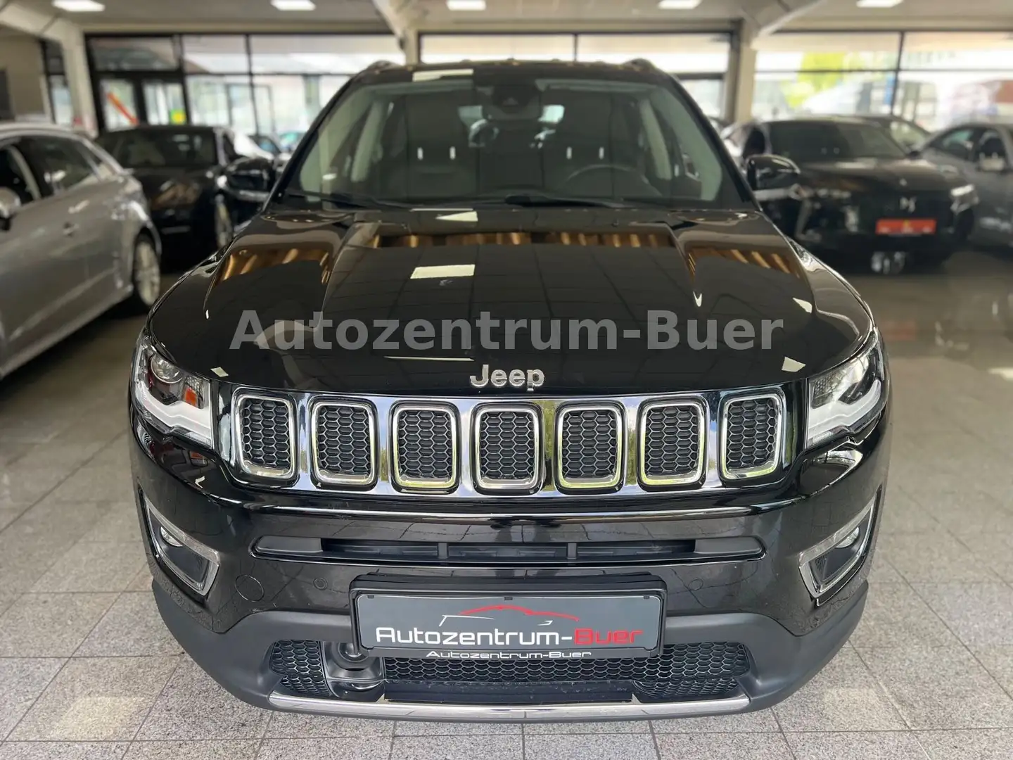 Jeep Compass Limited 4WD Automatik Schwarz - 1