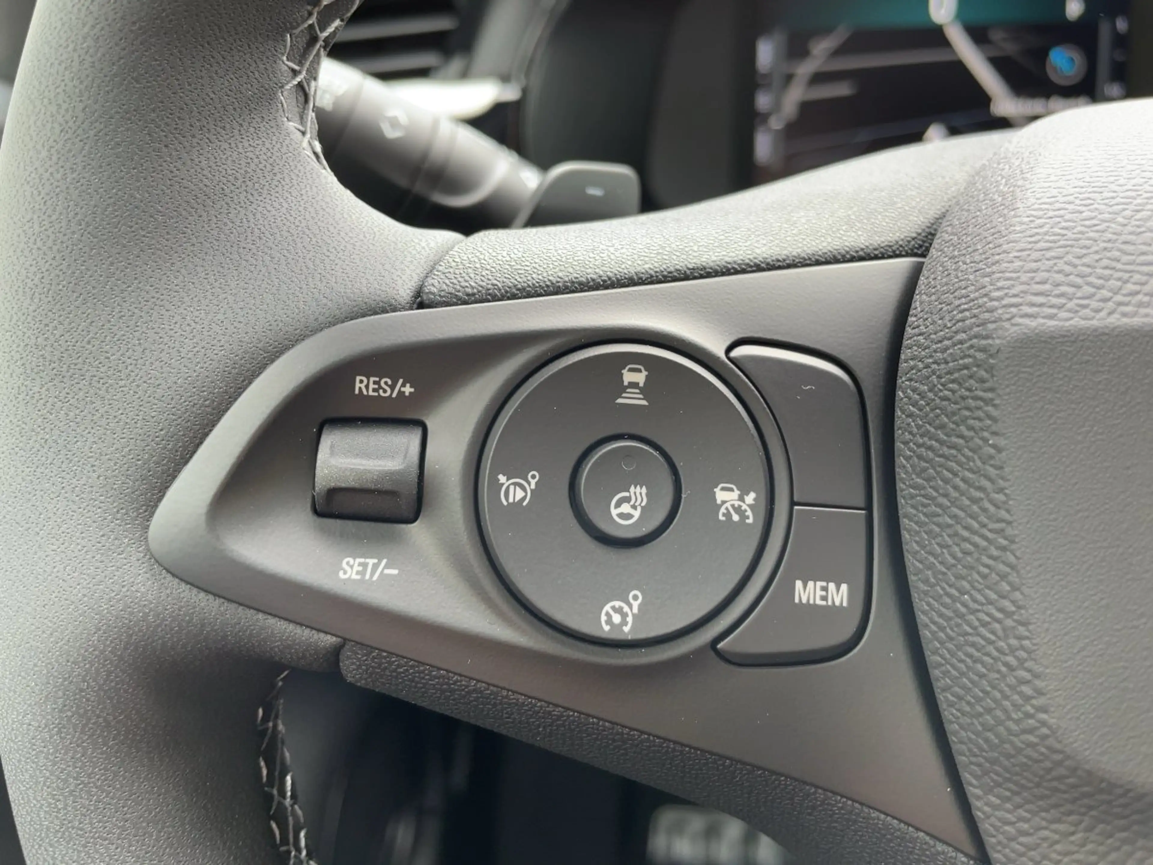 Opel Corsa F 1.2T GS MHEV ACC+LED+Navi+SHZ+Kam.+PDC — photo 15