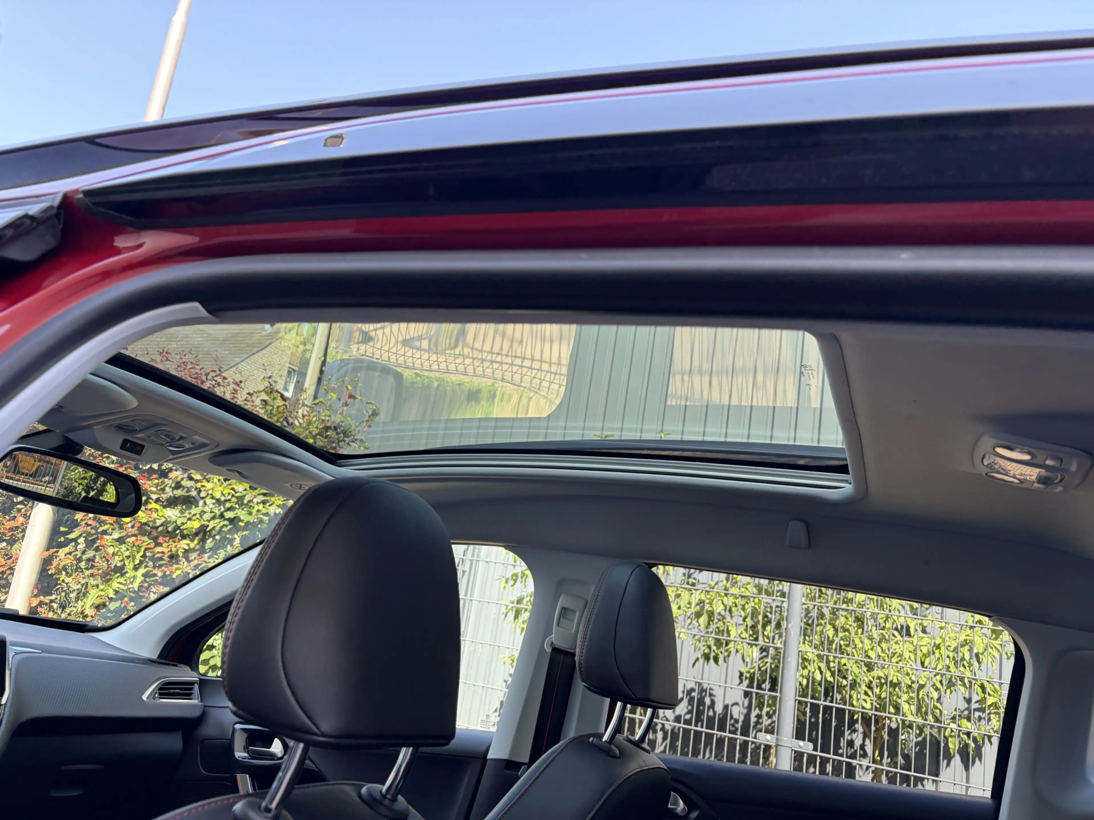 Peugeot 2008 1.2 PureTech GT-line / NAVI / CRUISE / CLIMATE / H — photo 5