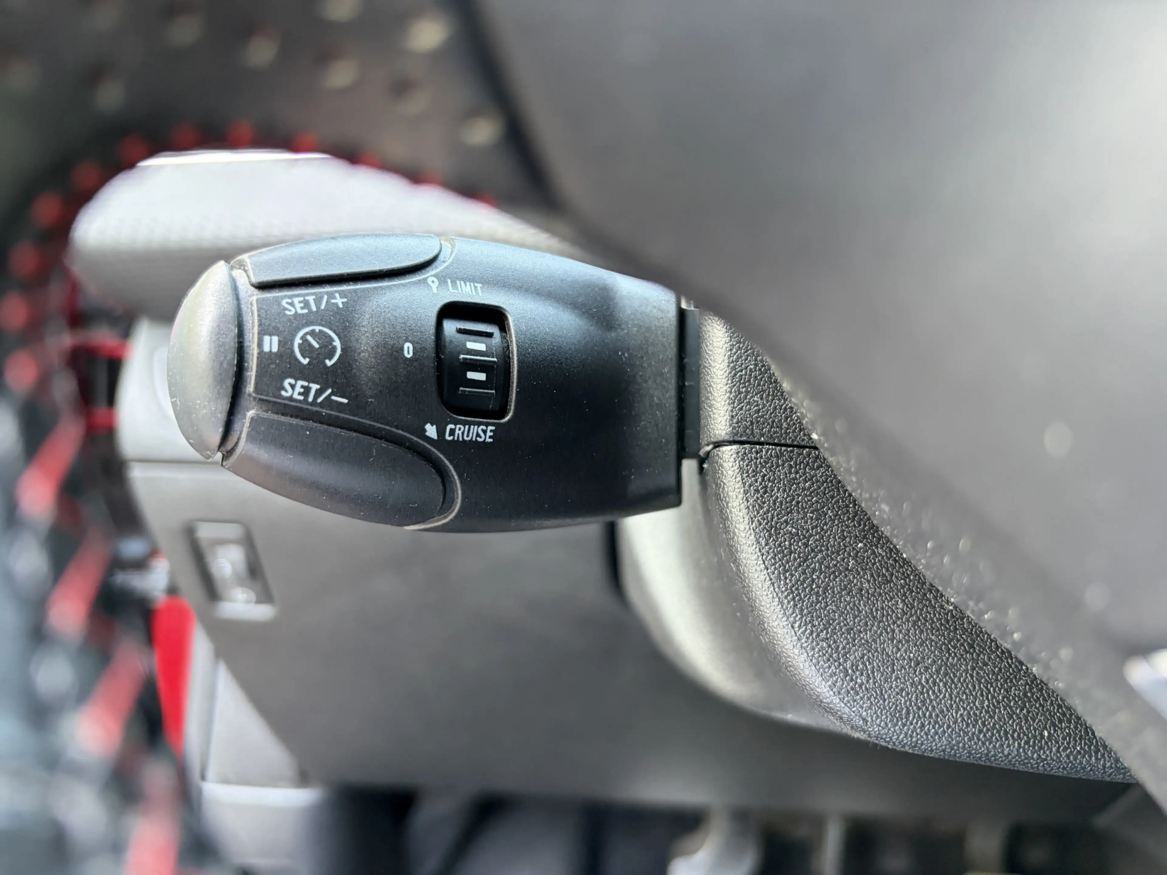 Peugeot 2008 1.2 PureTech GT-line / NAVI / CRUISE / CLIMATE / H — photo 14