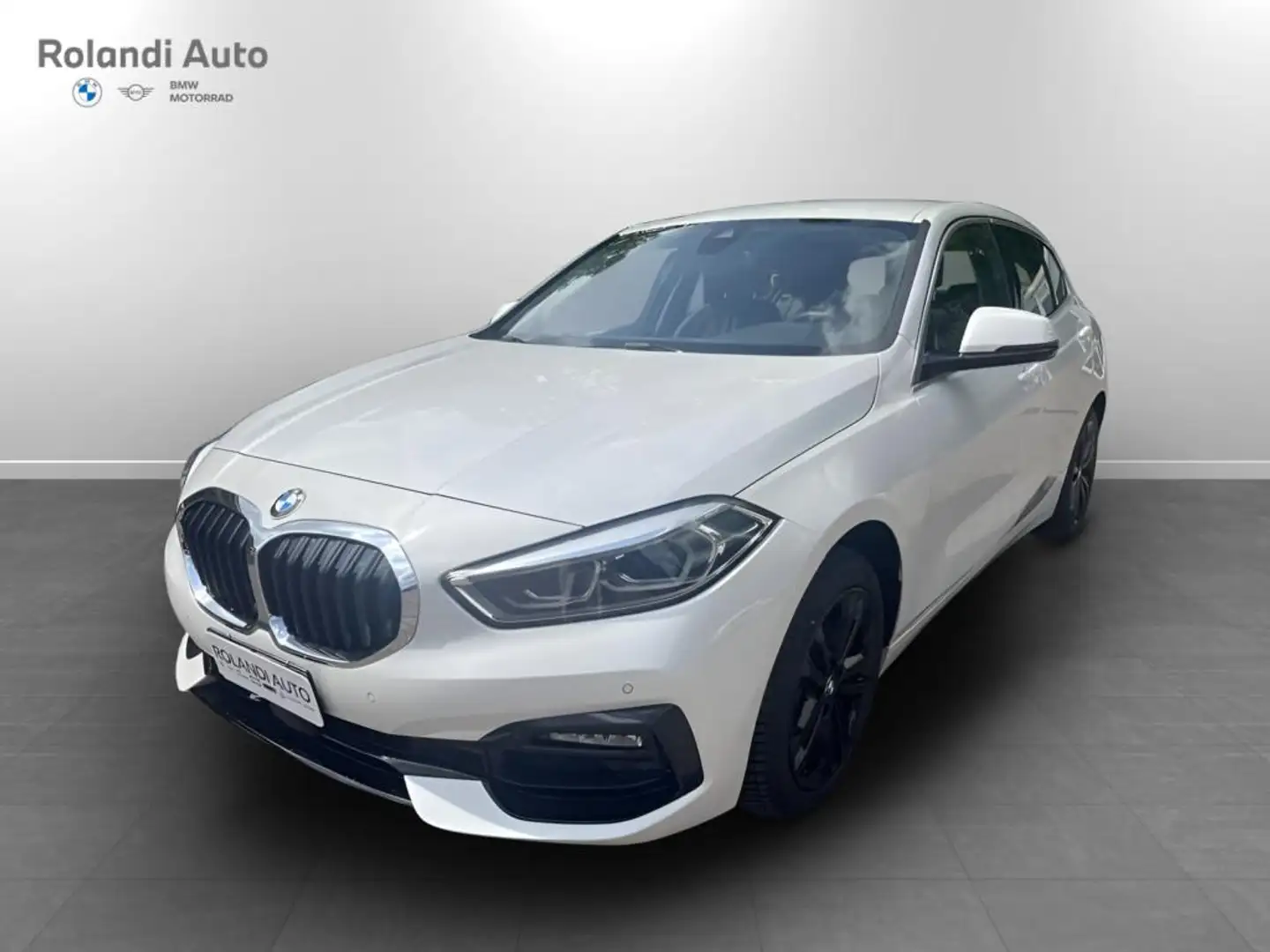 BMW 118 i Sport 136cv auto Wit - 1
