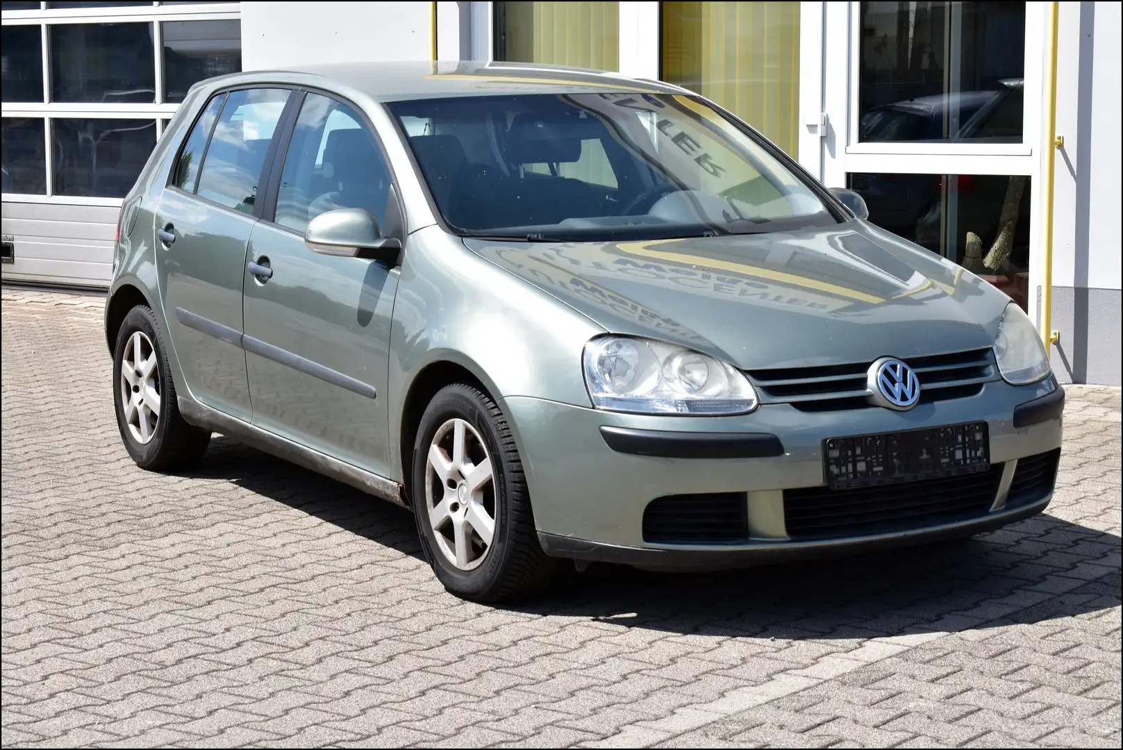 Volkswagen Golf Trendline Automatik Klimaautomatik Grün - 2
