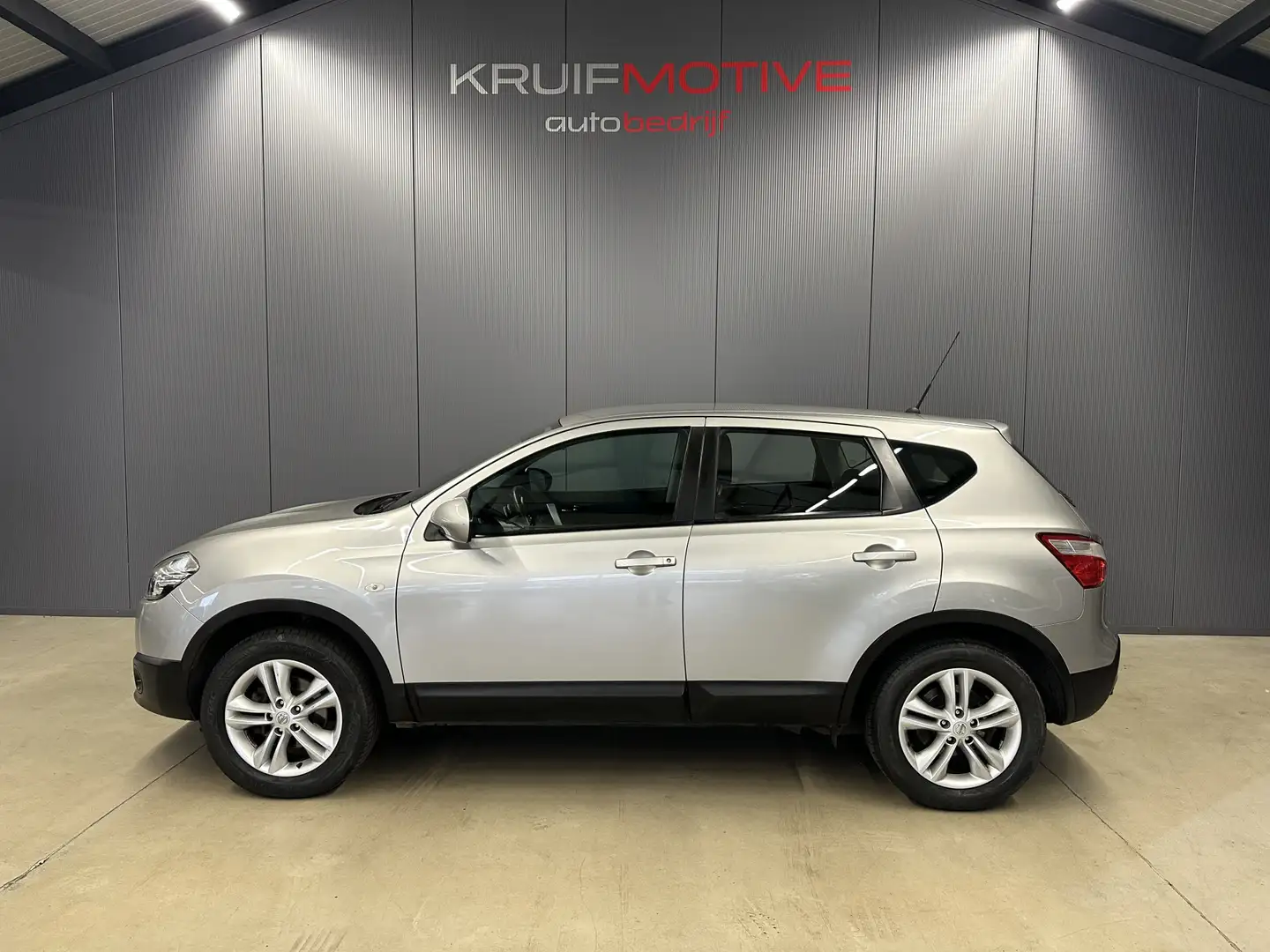 Nissan Qashqai 1.6 Acenta | Climate | Cruise | Trekhaak Grijs - 2