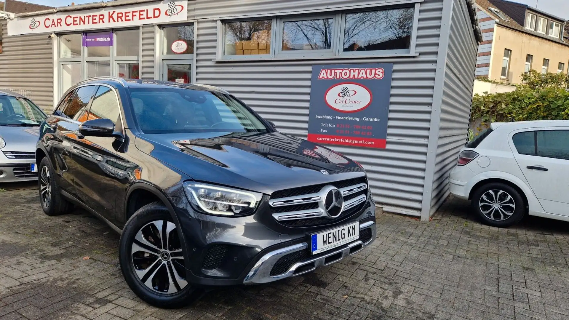 Mercedes-Benz GLC 300 de 4Matic PRE-SAFE+Kamera+Totenwinke+DAB Grau - 1