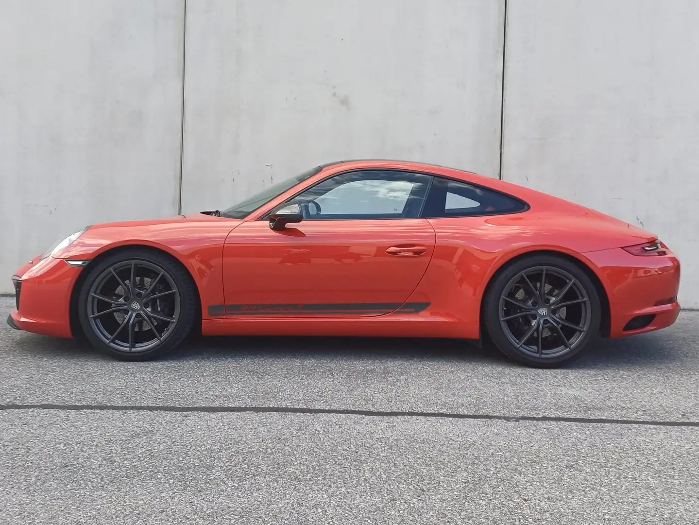 Porsche 991 911 Carrera T Coupé PDK Rot - 2