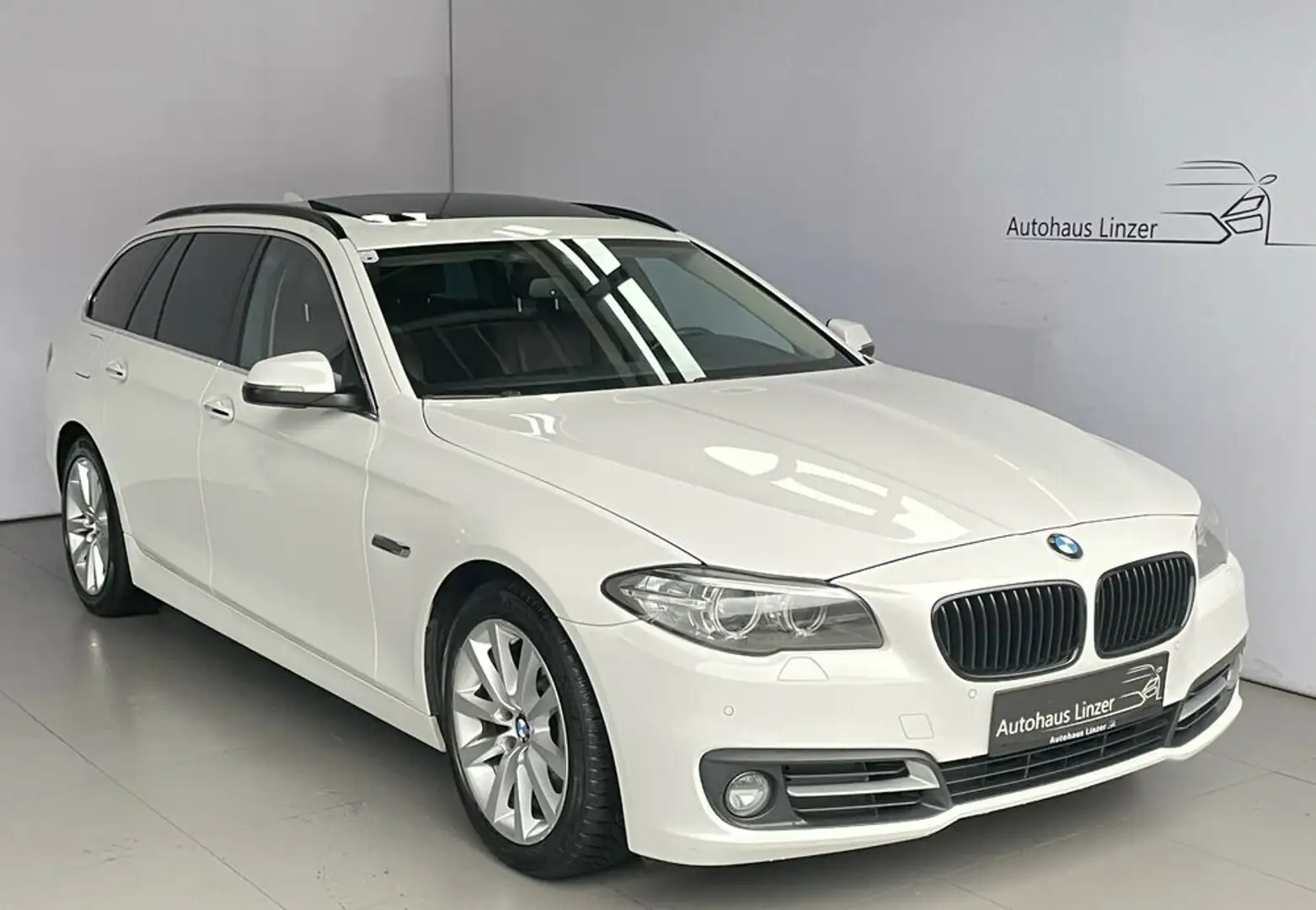 BMW 520 d *PANO*AHK*NAVI* KEIN VERKAUF AN PRIVATPERSON Blanc - 1