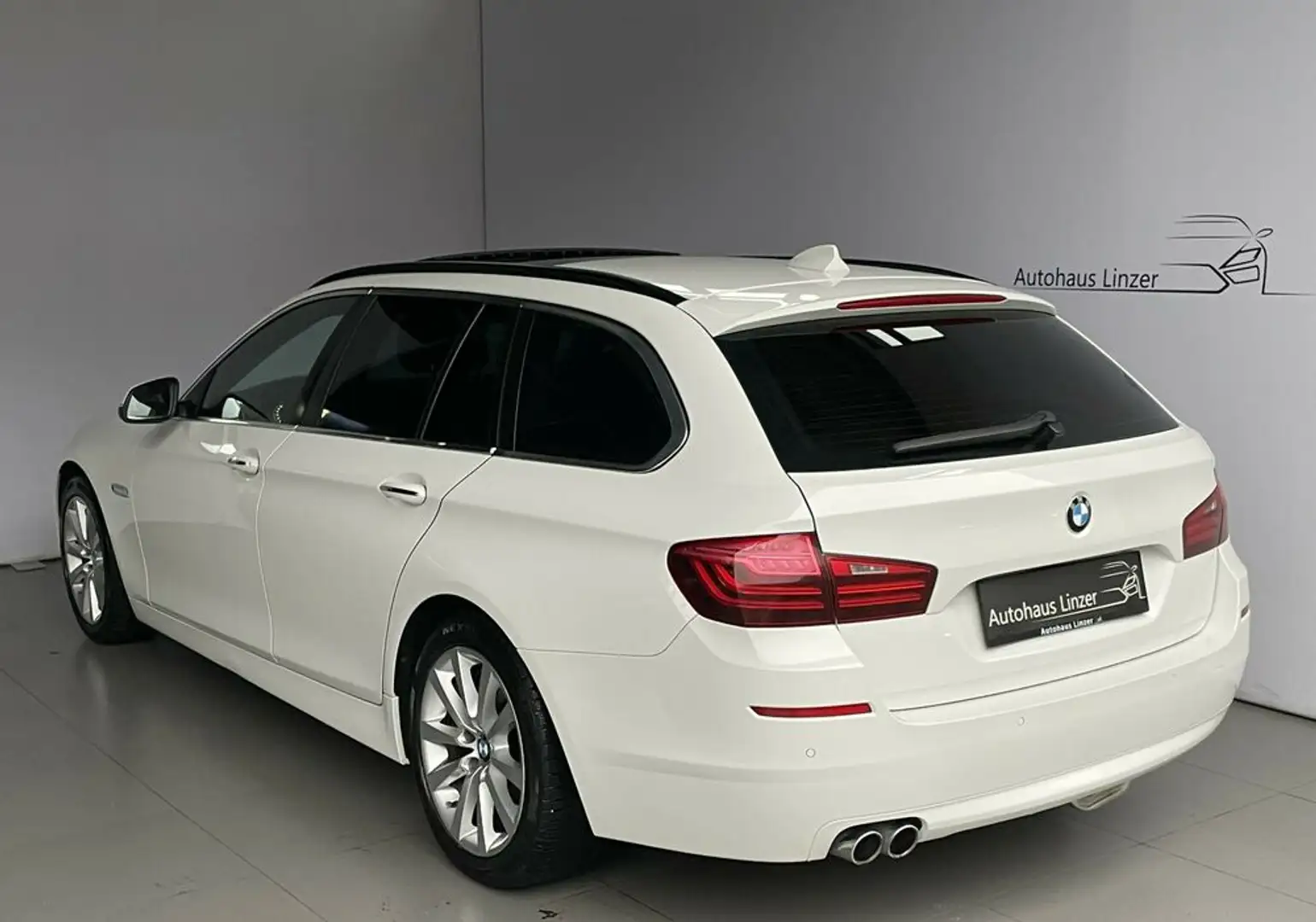BMW 520 d *PANO*AHK*NAVI* KEIN VERKAUF AN PRIVATPERSON Blanc - 2