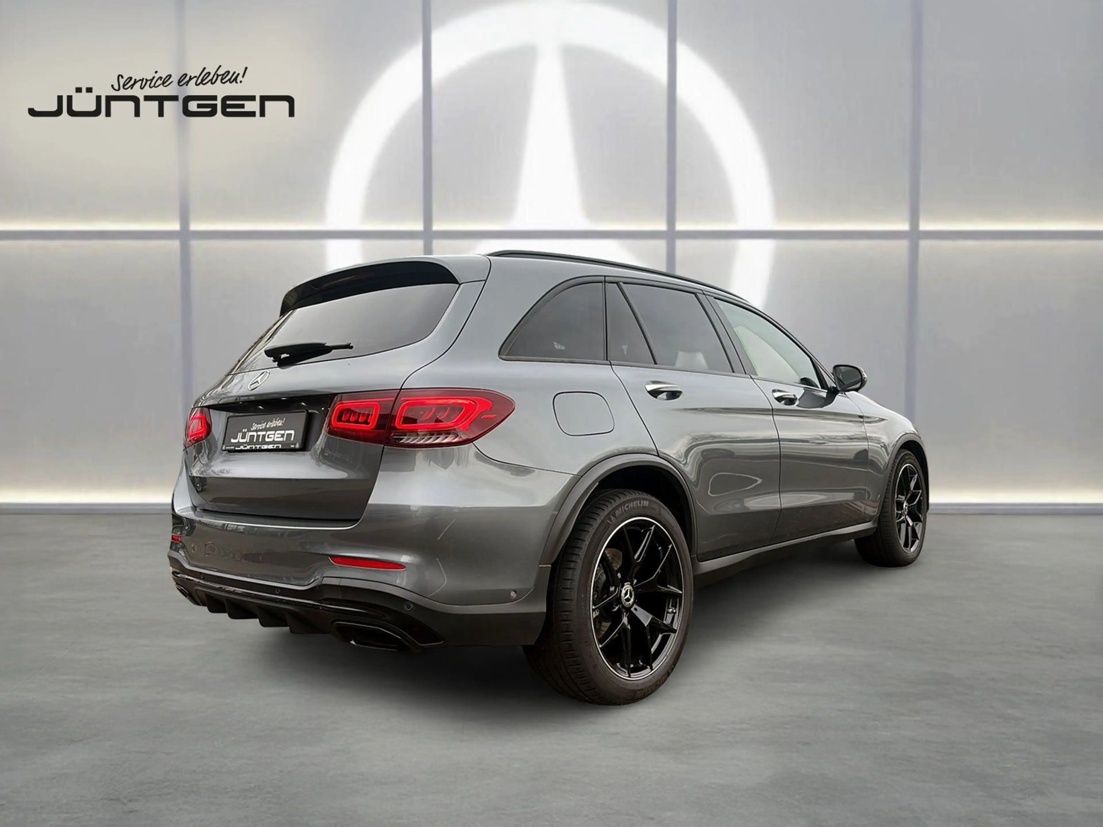 Mercedes-Benz GLC 400 d 4M AMG NIGHT PANO 360° MEMORY HUD AMBI — photo 10