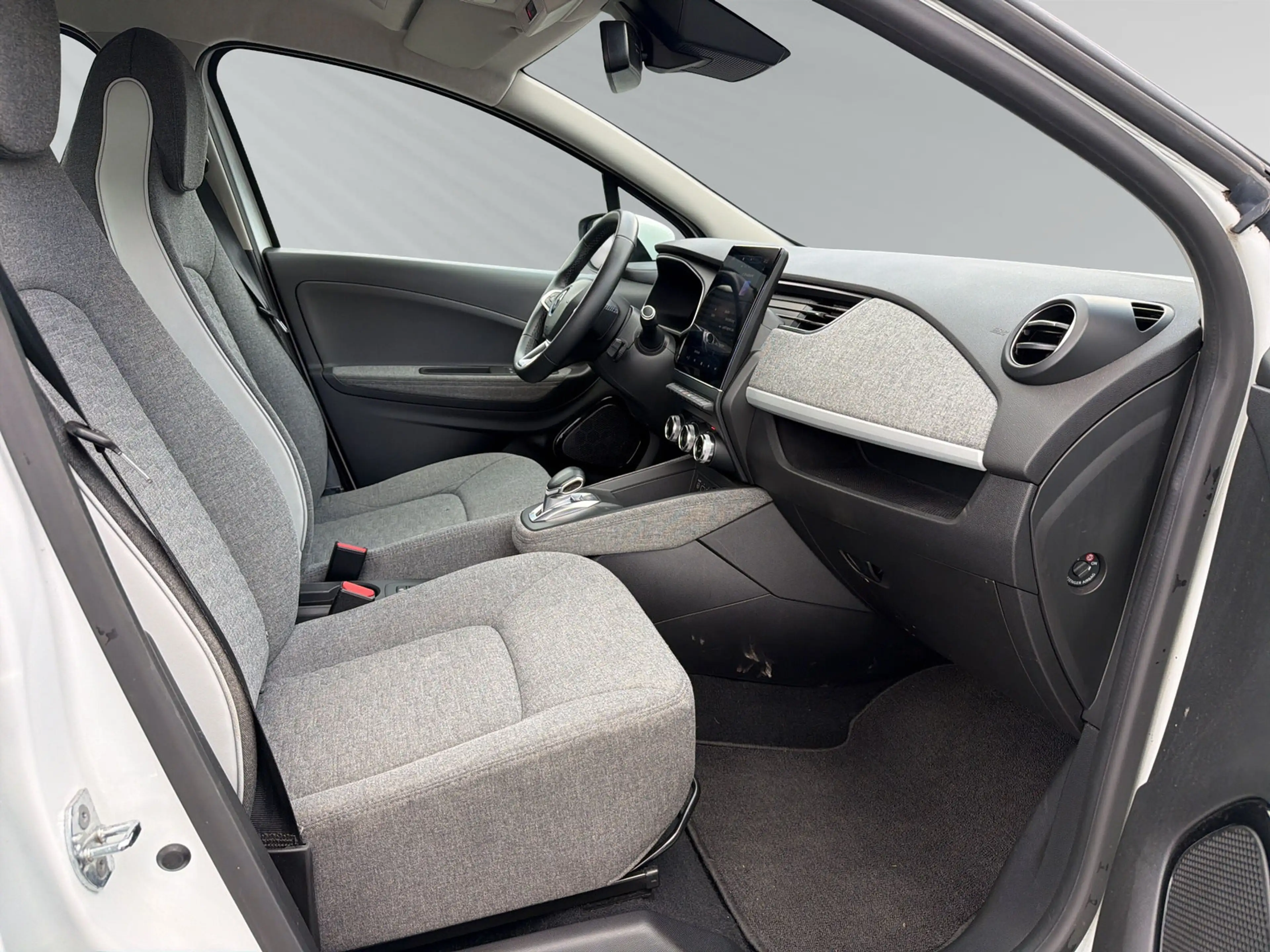 Renault ZOE EXPERIENCE R110 Z.E. 50 — photo 10