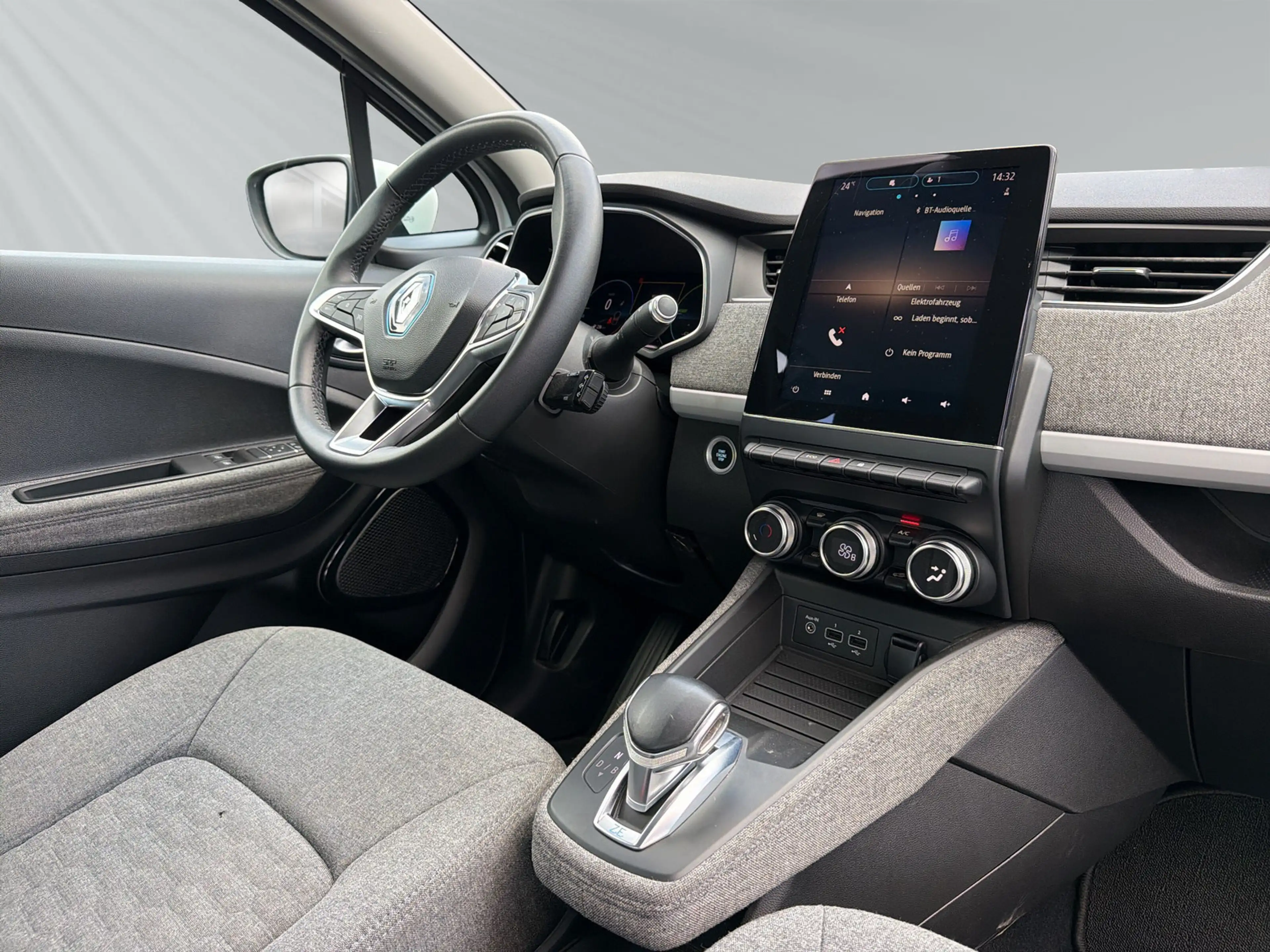 Renault ZOE EXPERIENCE R110 Z.E. 50 — photo 11