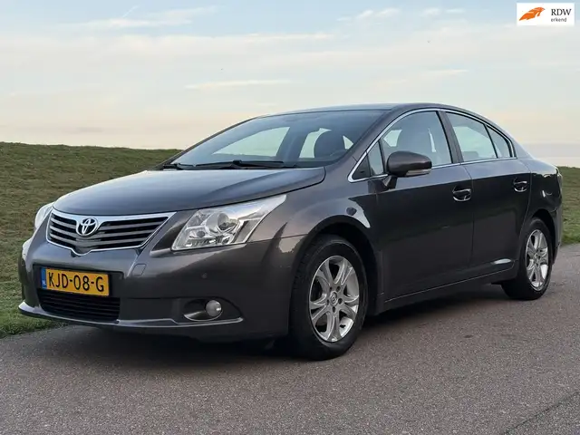 Toyota Avensis 1.8 VVTi Business | Navi | Automaat | Leder | Blue