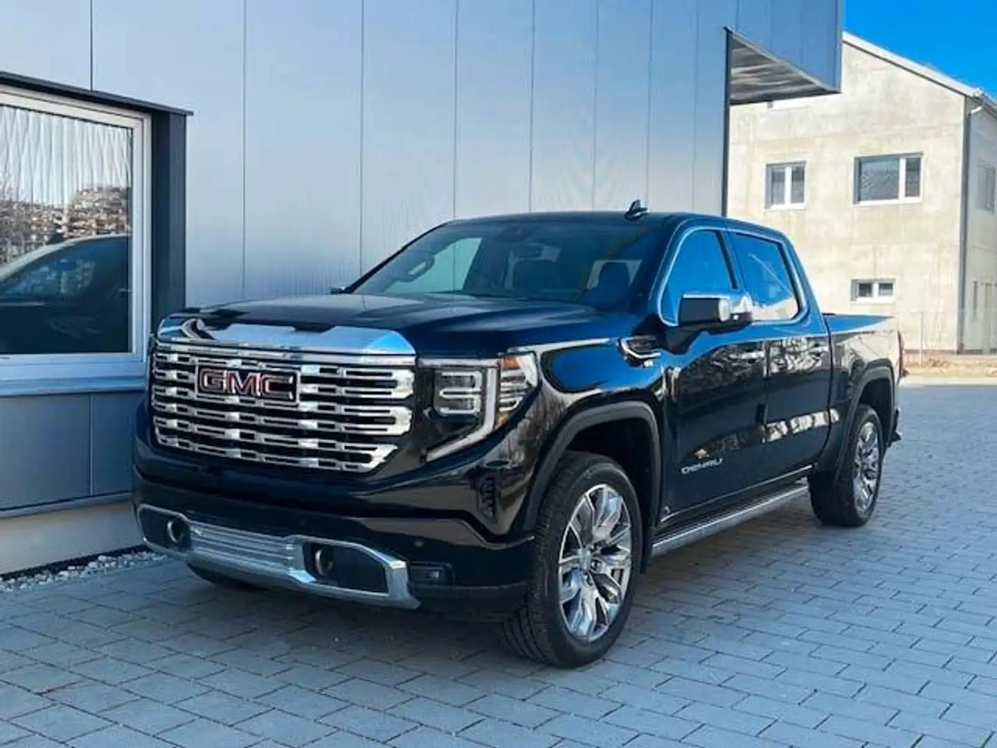 GMC Sierra 1500 Denali Crew Cab MY25 4.99% Noir - 1
