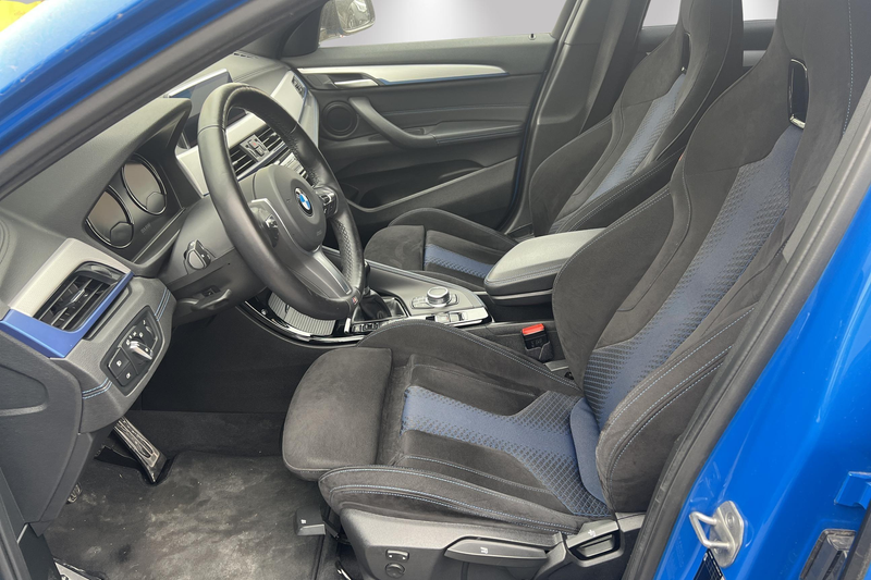 BMW X2 X2 218i Pack M sport — photo 2