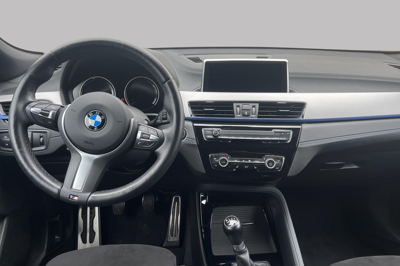 BMW X2 X2 218i Pack M sport — photo 8
