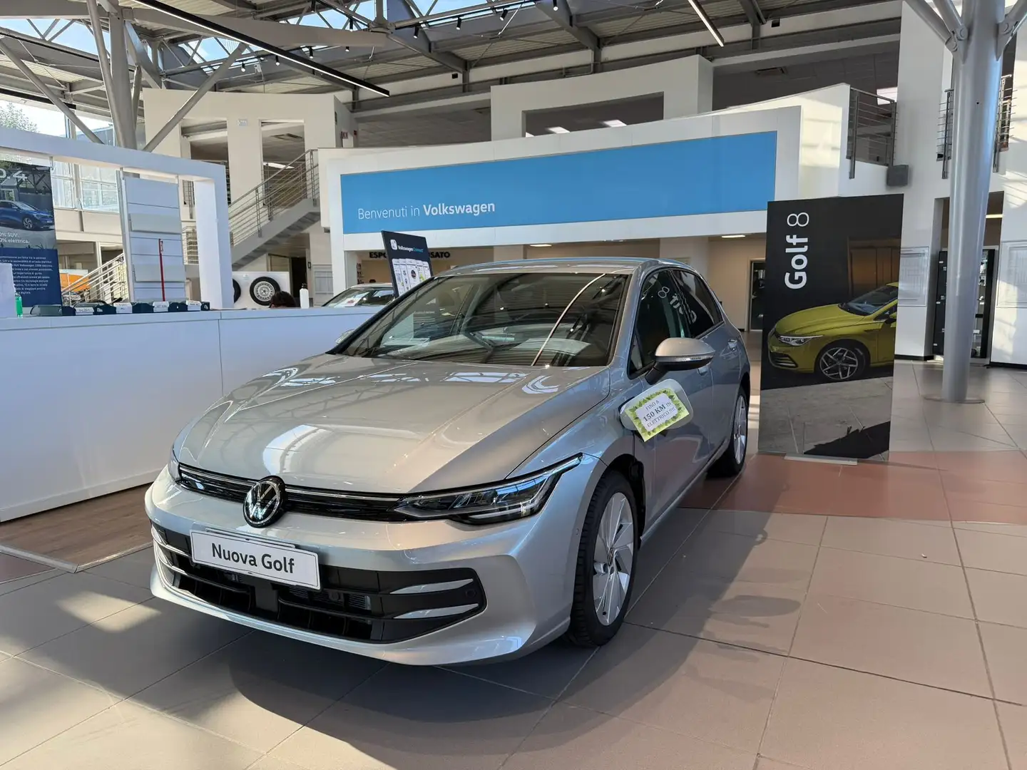 Volkswagen Golf € 8000 DI SCONTO - PLUG-IN CAMBIO AUTOMATICO Argento - 2