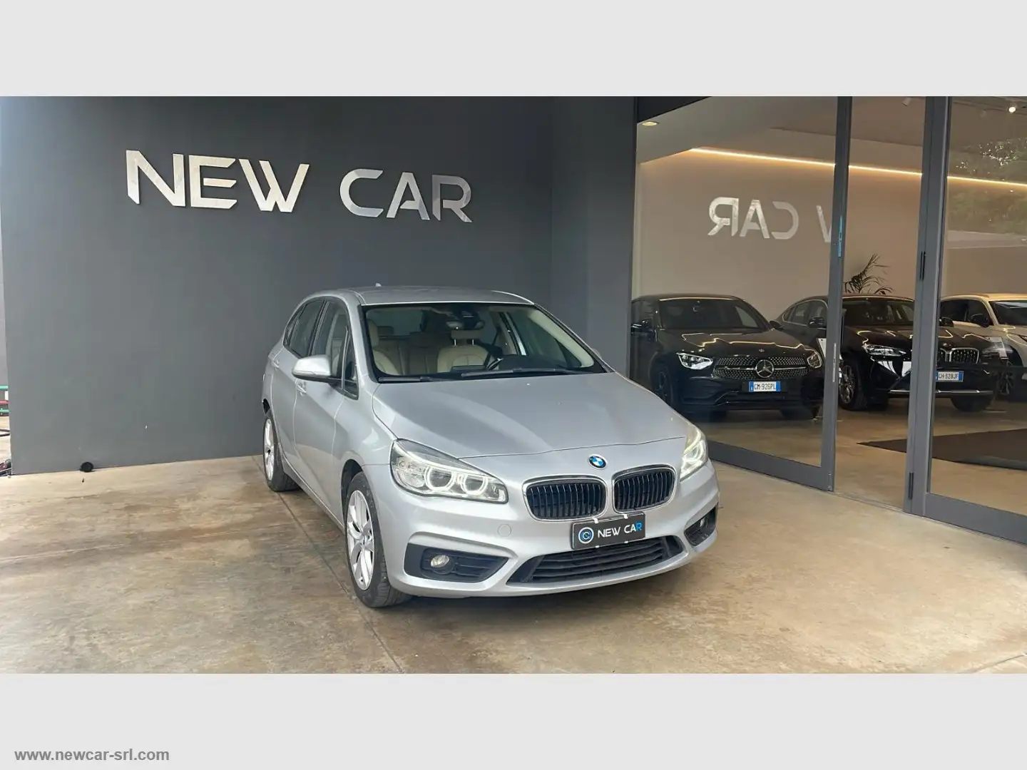 BMW 218 218d Active Tourer Luxury Grigio - 2