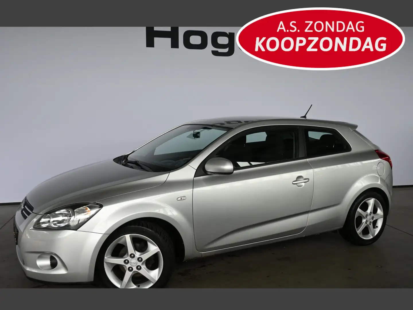 Kia Ceed / cee'd 1.4 CVVT X-ecutive Airco Cruise Control Goed Onder Grijs - 1