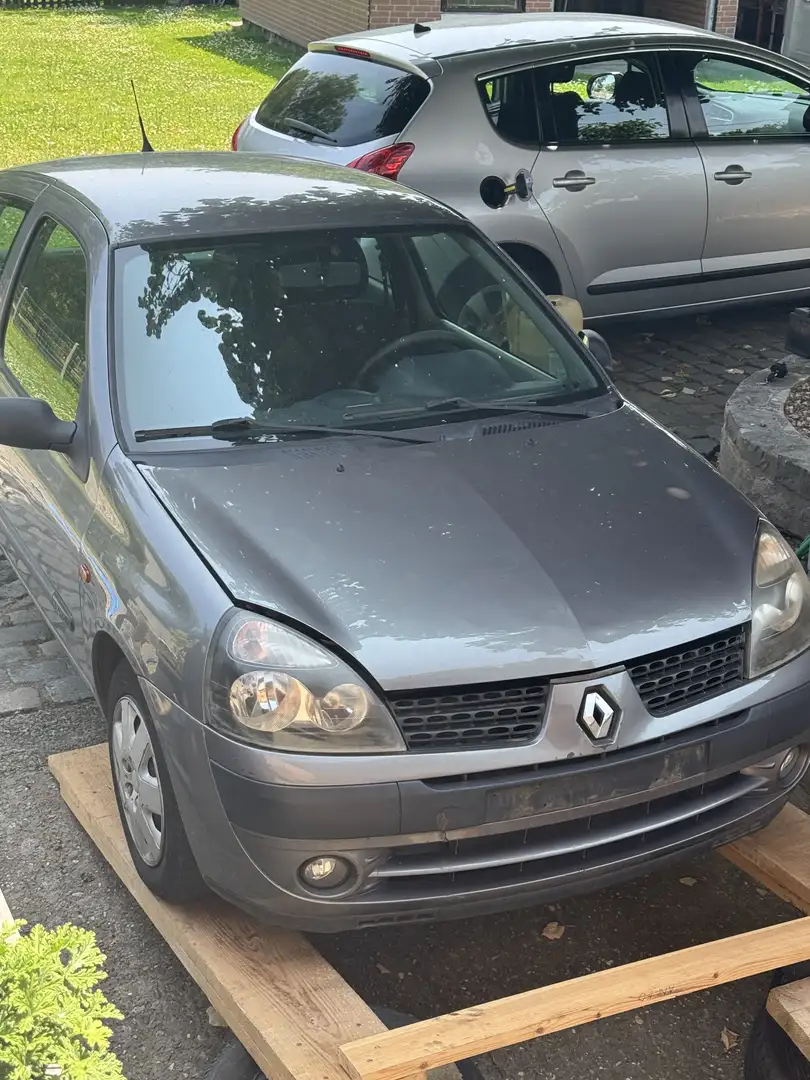 Renault Clio 1.4i 16v Dynamique - 1
