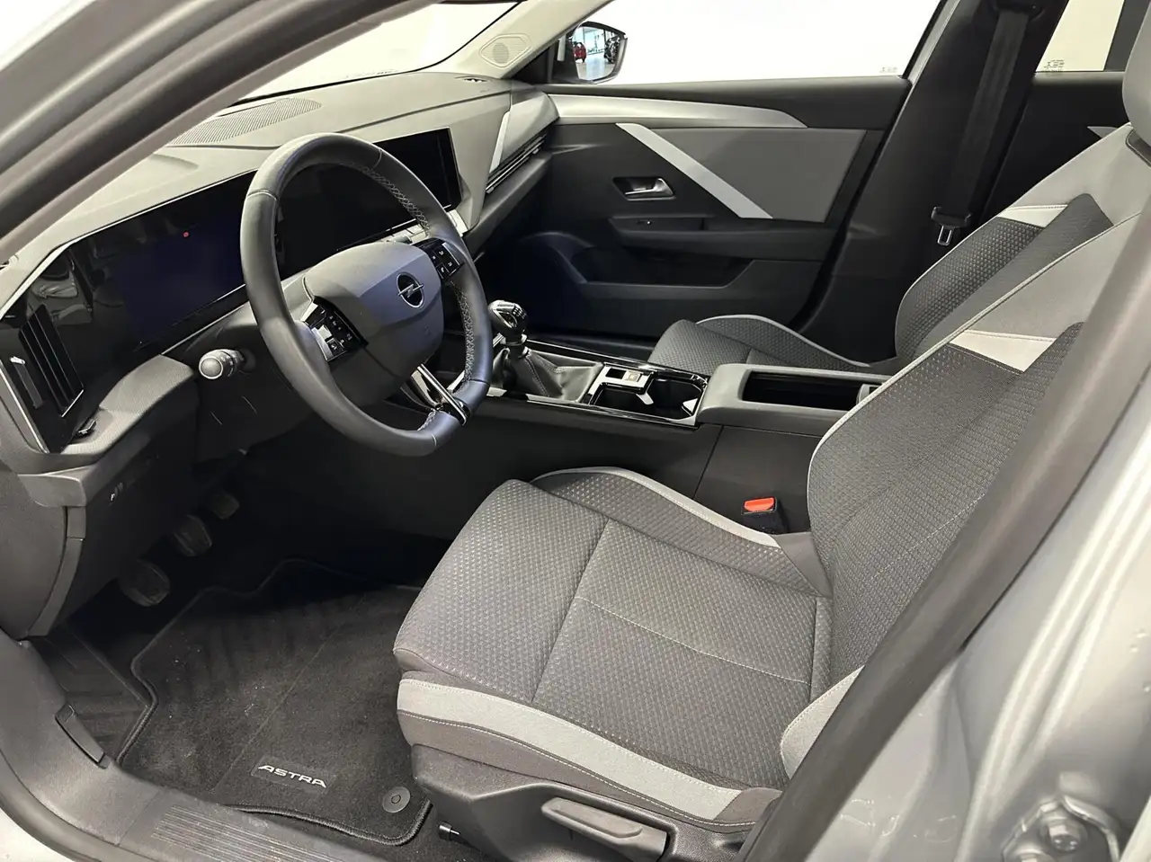 Opel Astra 1.2 Edition CARPLAY CRUISE NAVIGATIE LM, миниатюра 14