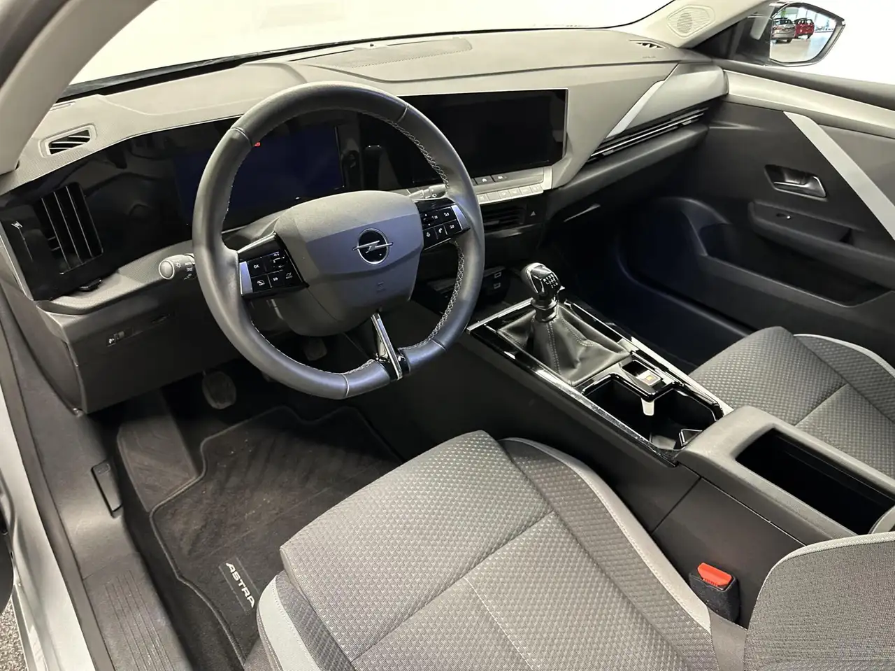 Opel Astra 1.2 Edition CARPLAY CRUISE NAVIGATIE LM, миниатюра 13