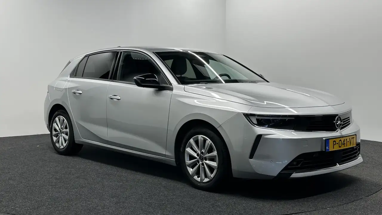 Opel Astra 1.2 Edition CARPLAY CRUISE NAVIGATIE LM, миниатюра 3