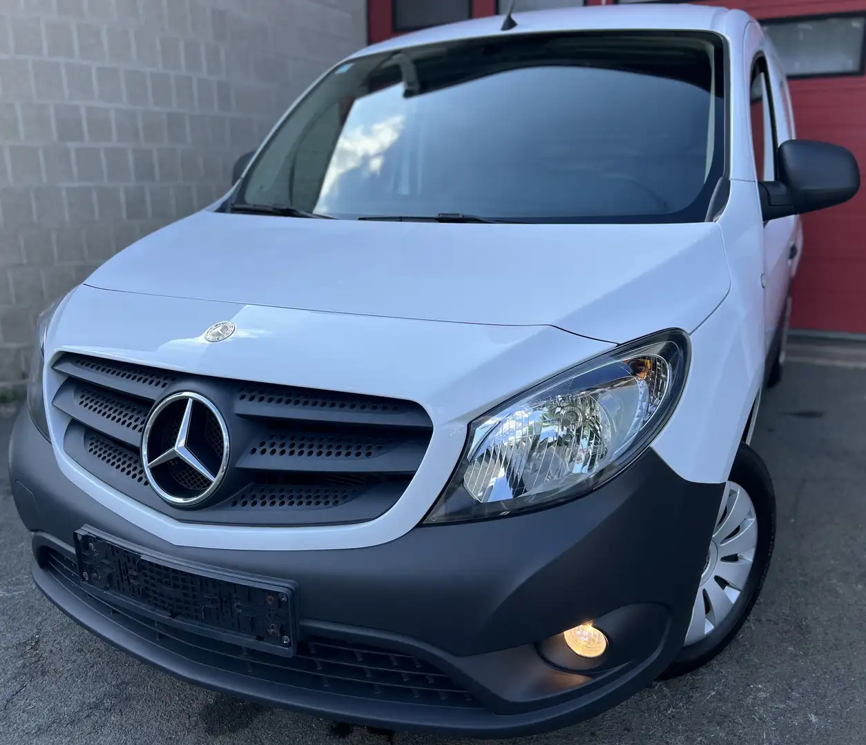 Mercedes-Benz Citan 1.5 CDI A2 BE Perfect Tool S/S + CAR-PASS + CLIM Bílá - 1