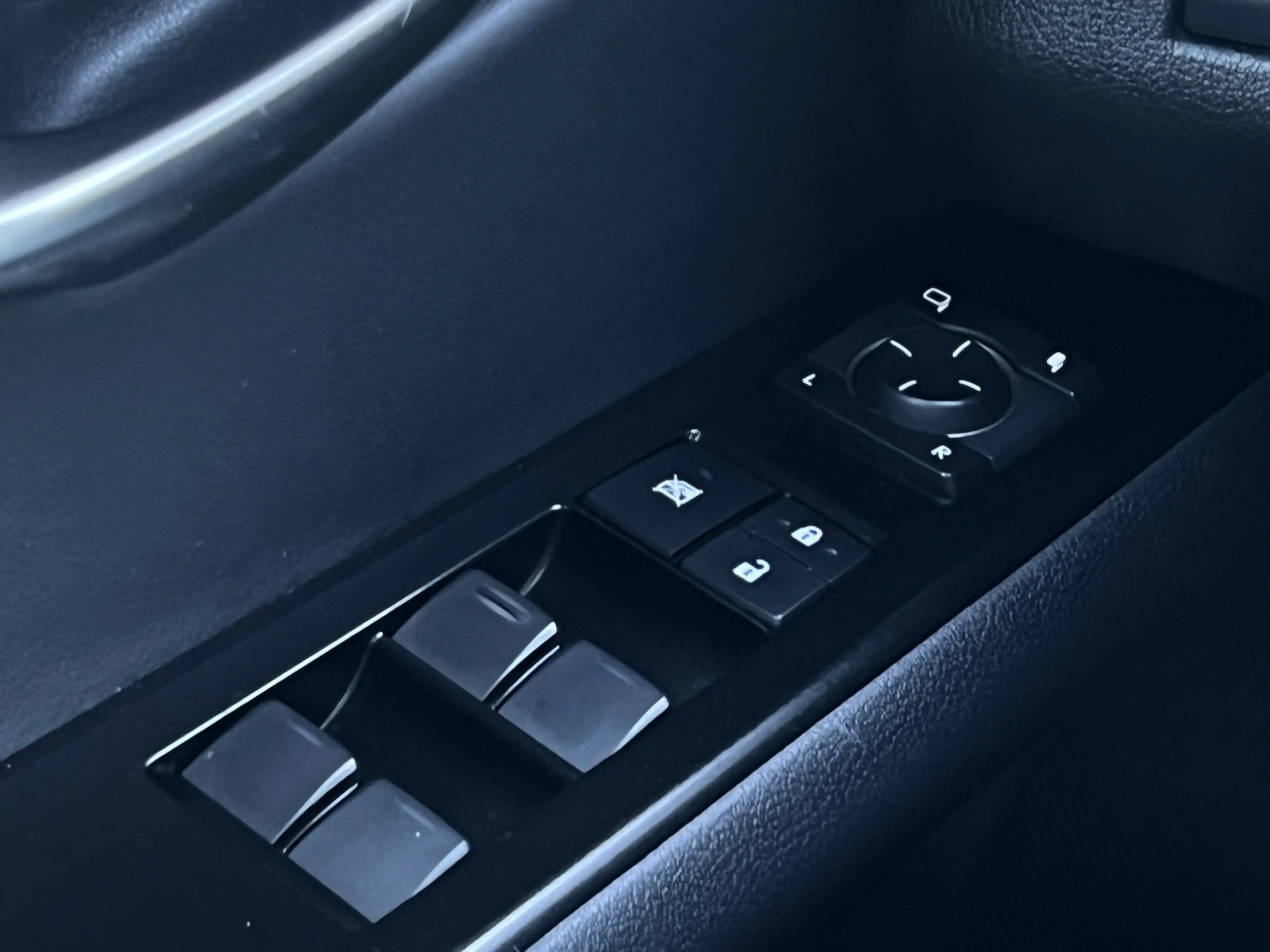 Lexus UX 250h Style+ Edition | ACC | Carplay | LED | 18 inch — photo 9