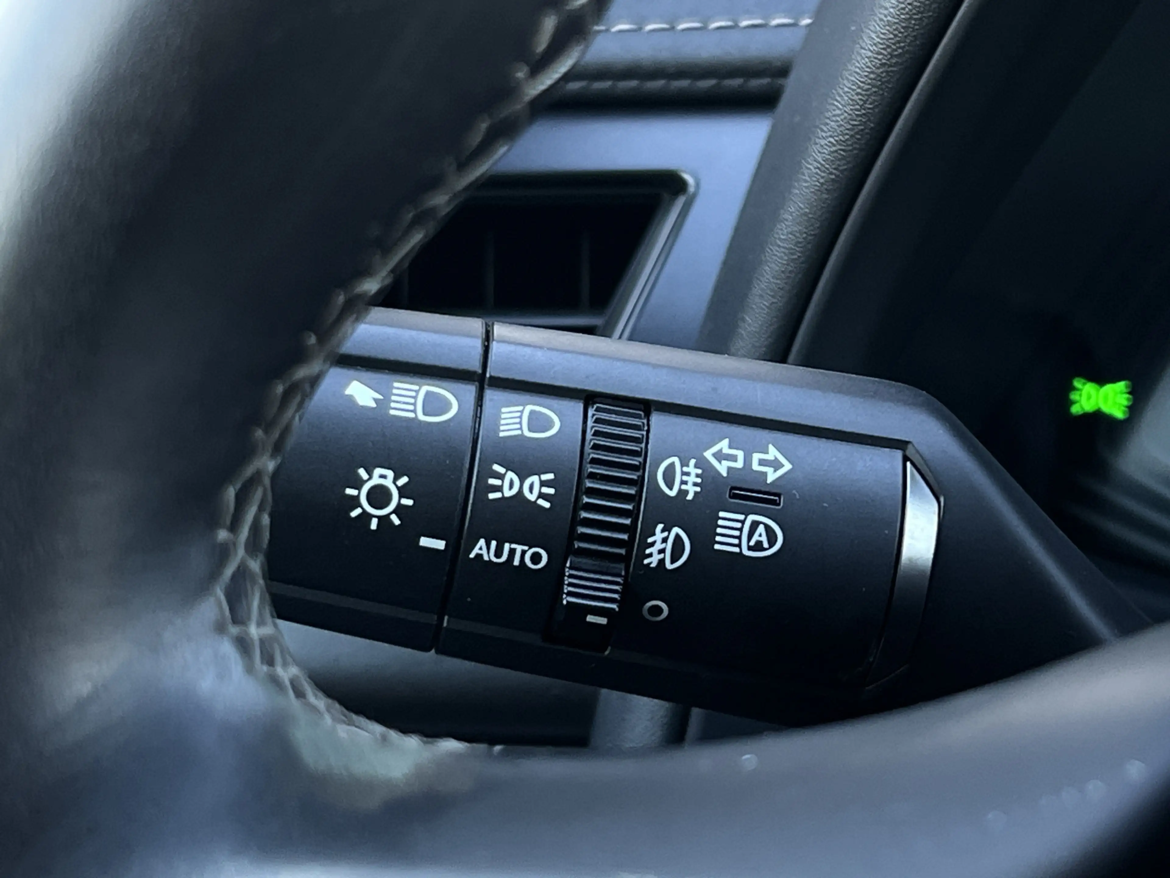 Lexus UX 250h Style+ Edition | ACC | Carplay | LED | 18 inch — photo 12