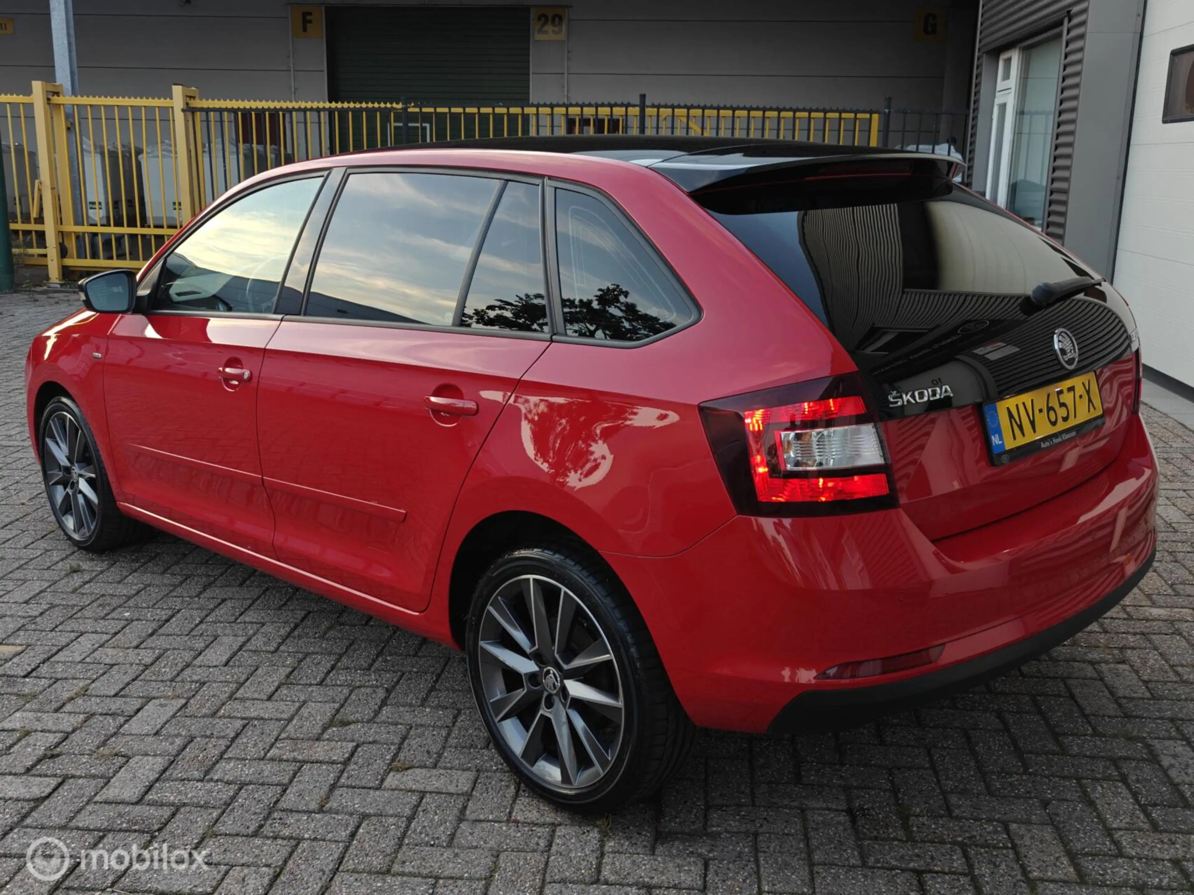 Skoda Rapid/Spaceback 1.2TSi DSG7 AUTOMAAT GT CLIMA PDC Pano — photo 7