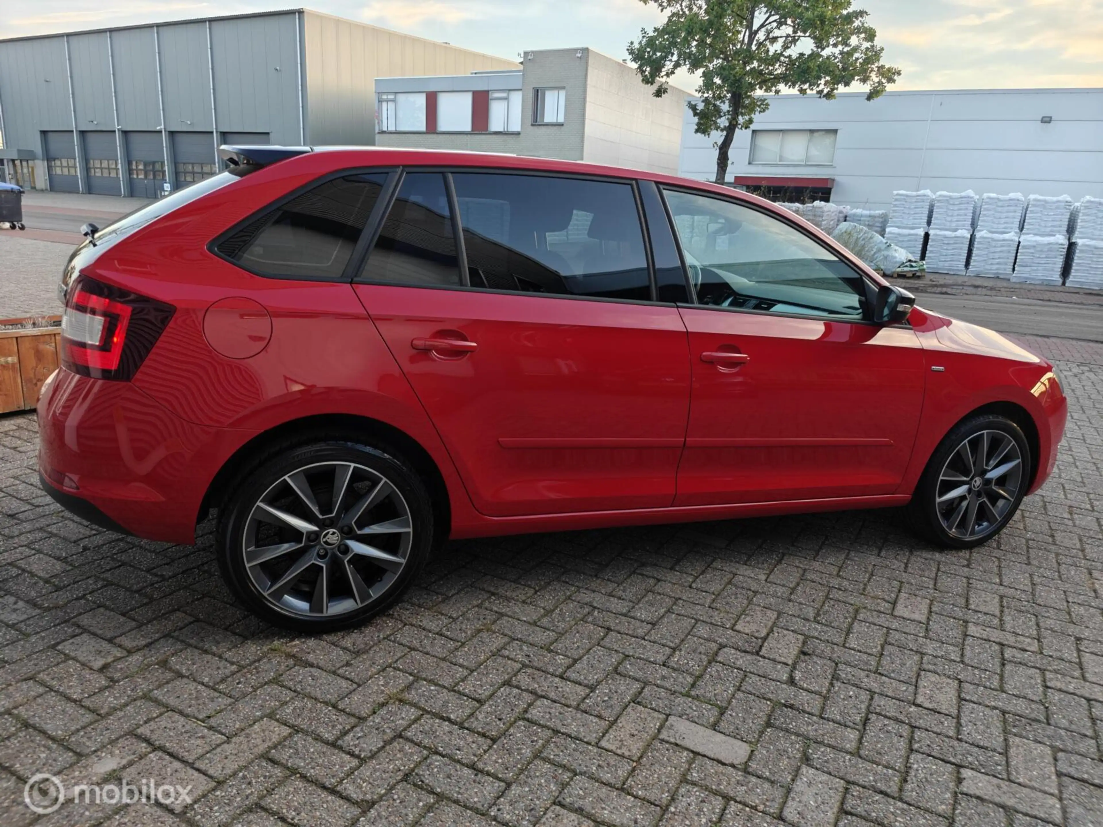 Skoda Rapid/Spaceback 1.2TSi DSG7 AUTOMAAT GT CLIMA PDC Pano — photo 5