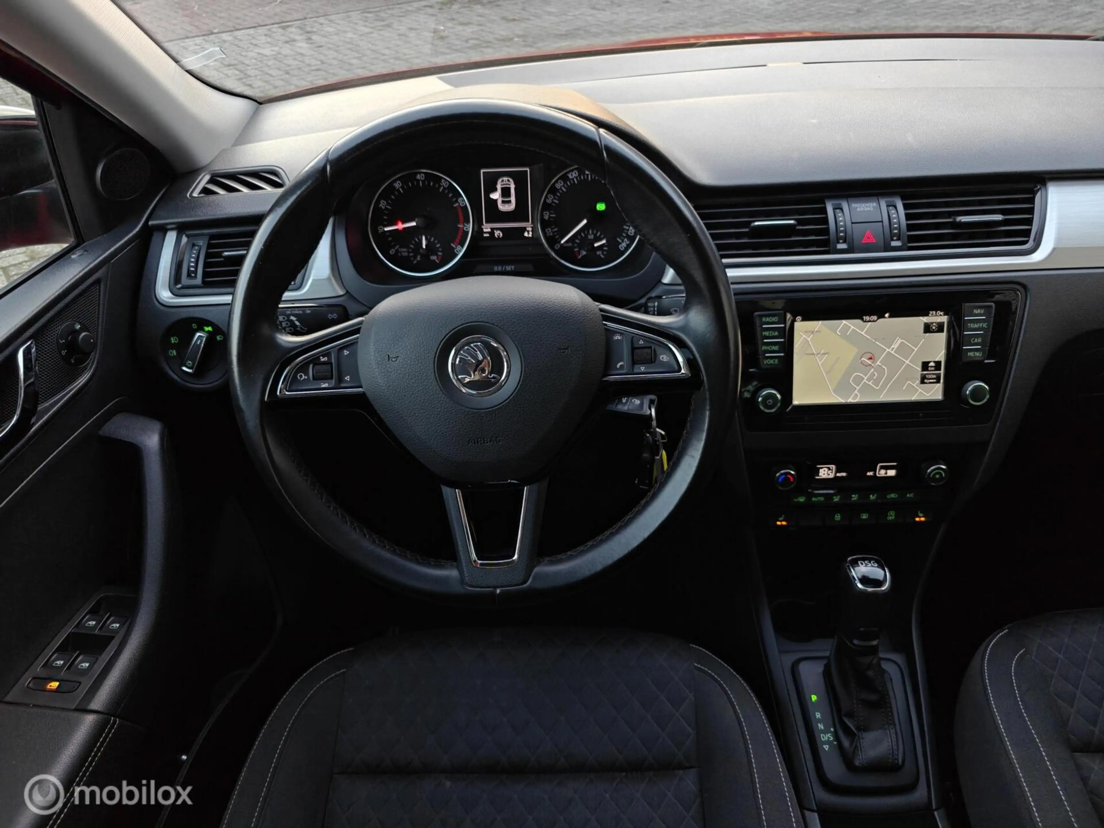 Skoda Rapid/Spaceback 1.2TSi DSG7 AUTOMAAT GT CLIMA PDC Pano — photo 13
