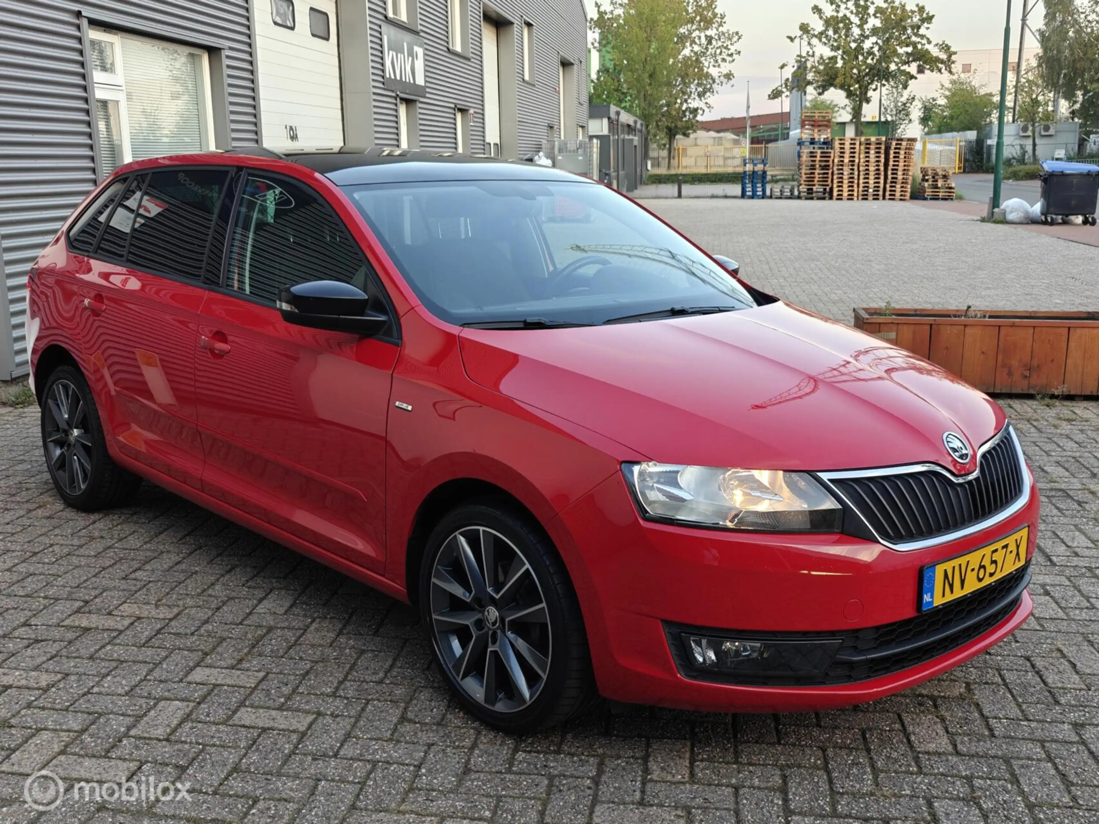 Skoda Rapid/Spaceback 1.2TSi DSG7 AUTOMAAT GT CLIMA PDC Pano — photo 3