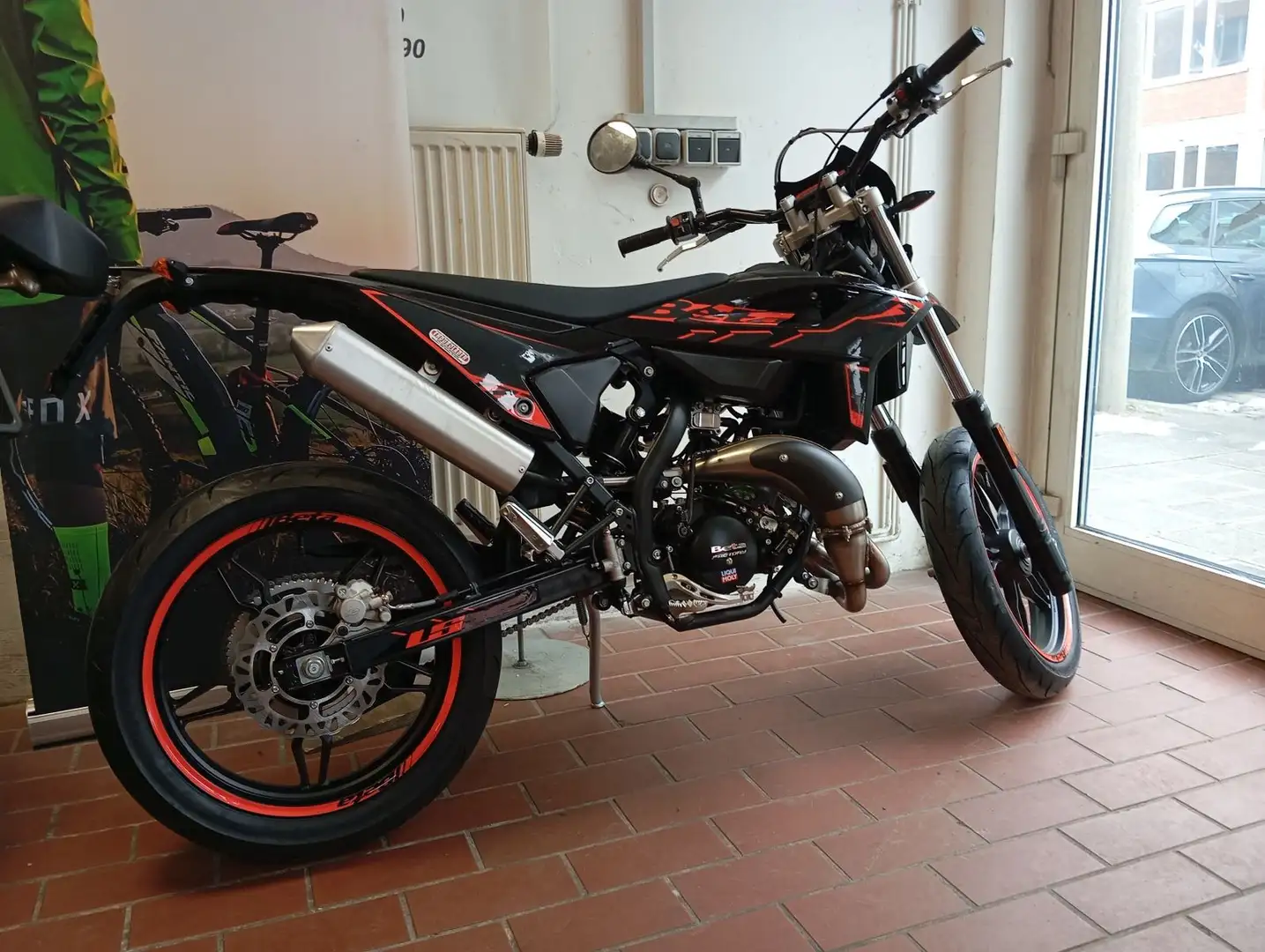 Beta RR 50 SPM LS Sport schwarz/weiss Low seat 2025 Negro - 1